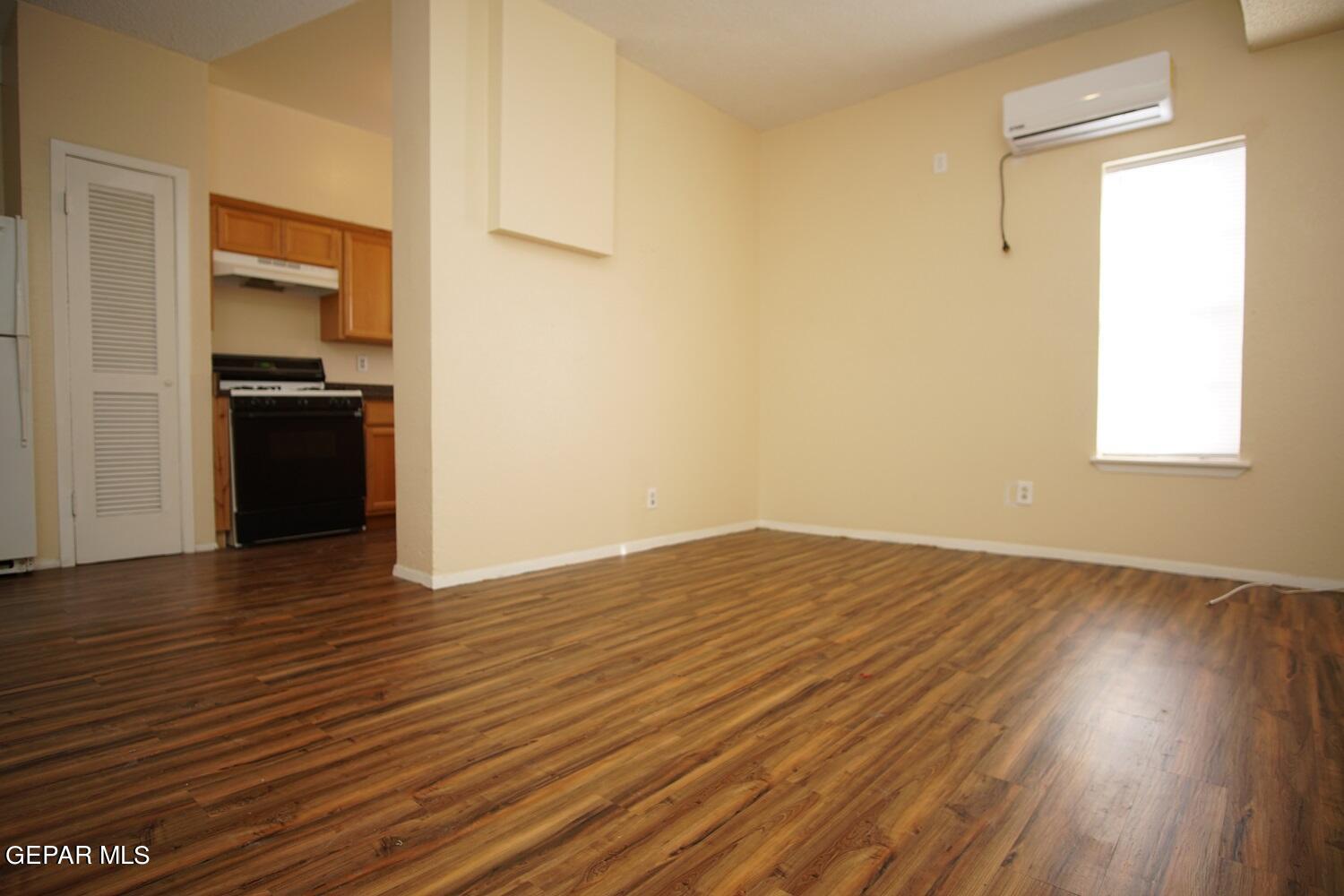 3403 Pershing Drive 3