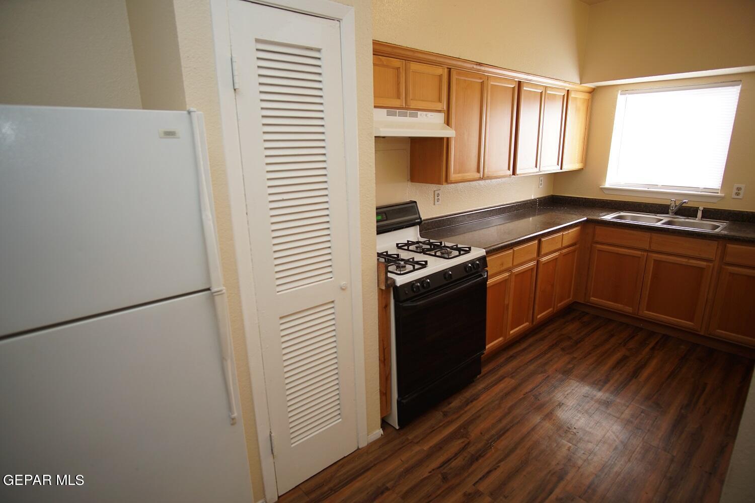 3403 Pershing Drive 3