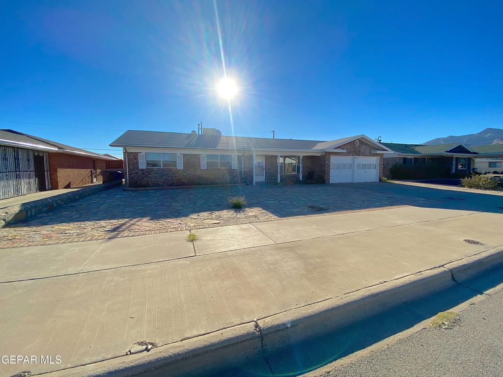 Photo of 5304 Cornell Avenue, El Paso, TX 79924 (MLS # 945045)