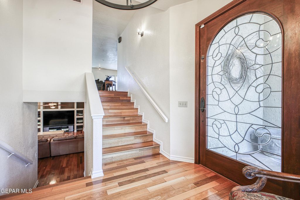 Photo of 204 MORNING STAR Road, Santa Teresa, NM 88008 (MLS # 939002)