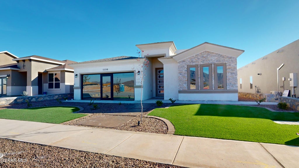 Photo of 12872 Kingsbury Avenue, Horizon City, TX 79928 (MLS # 946430)