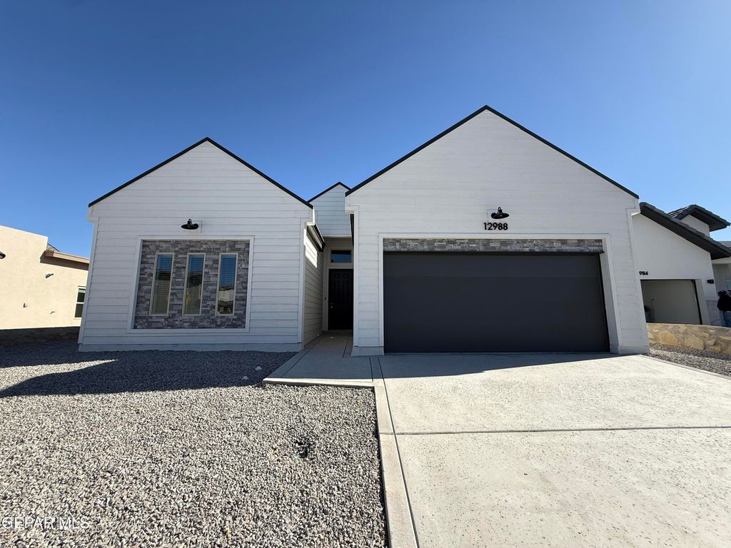 Photo of 12988 TATENHILL, El Paso, TX 79928 (MLS # 939720)