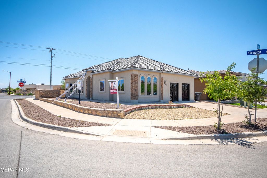 Photo of 640 Cedarwood Avenue, El Paso, TX 79928 (MLS # 938799)