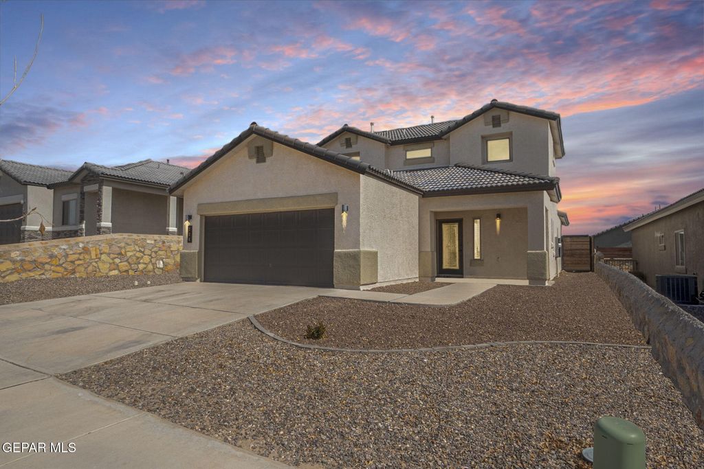 Photo of 234 NOTTS Way, El Paso, TX 79928 (MLS # 938396)