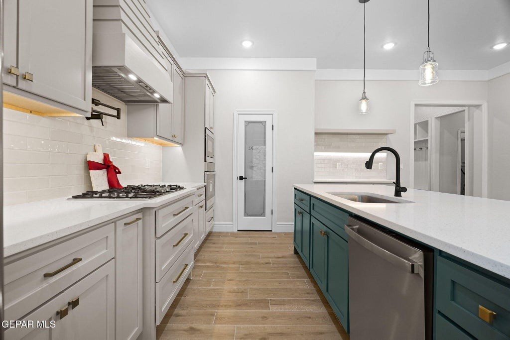Photo of 13457 Emerald Terrace Drive, El Paso, TX 79928 (MLS # 949883)
