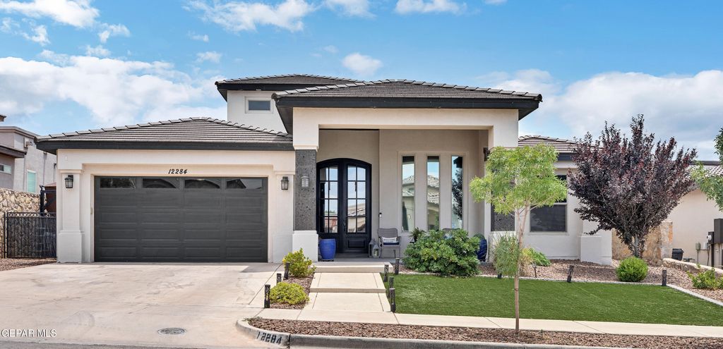 Photo of 12284 Fresh Water Drive, Horizon City, TX 79928 (MLS # 938133)