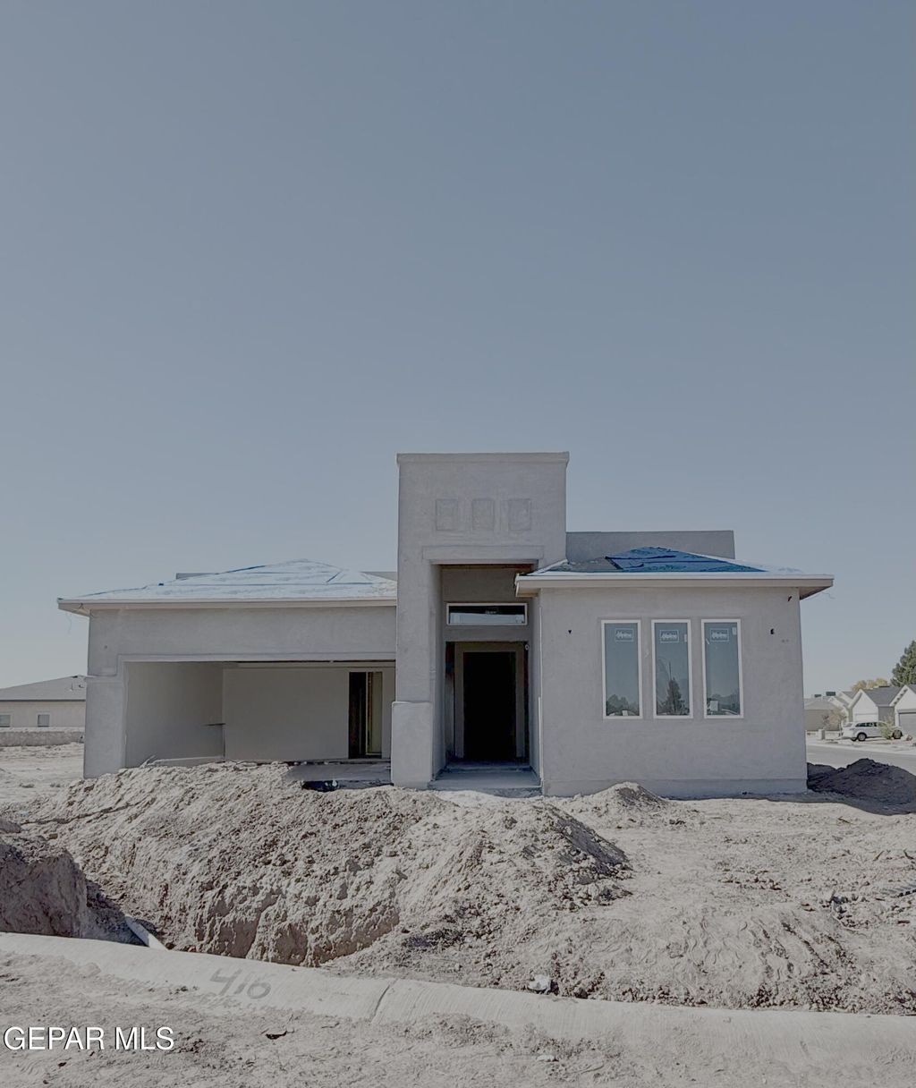 Photo of 416 PLATEAU Drive, Socorro, TX 79927 (MLS # 934843)