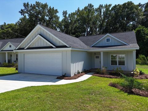 111 Artzi Dr, Thomasville, GA 31792 - MLS#: 925181