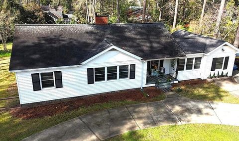 303 Glenwood Dr, Thomasville, GA 31792 - MLS#: 925201