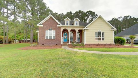 134 Sweetbriar Lakes Dr, Thomasville, GA 31757 - MLS#: 925359