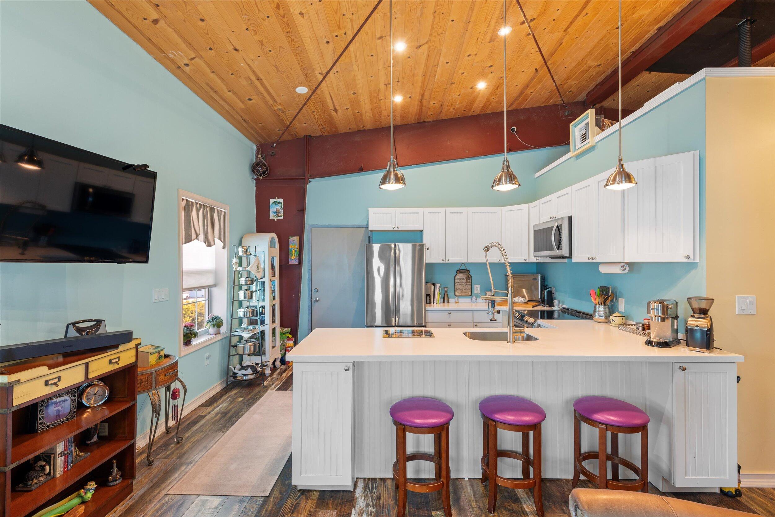 Stock Island, Florida 33040, United States, 2 Bedrooms Bedrooms, ,3 BathroomsBathrooms,Residential,Active,230668