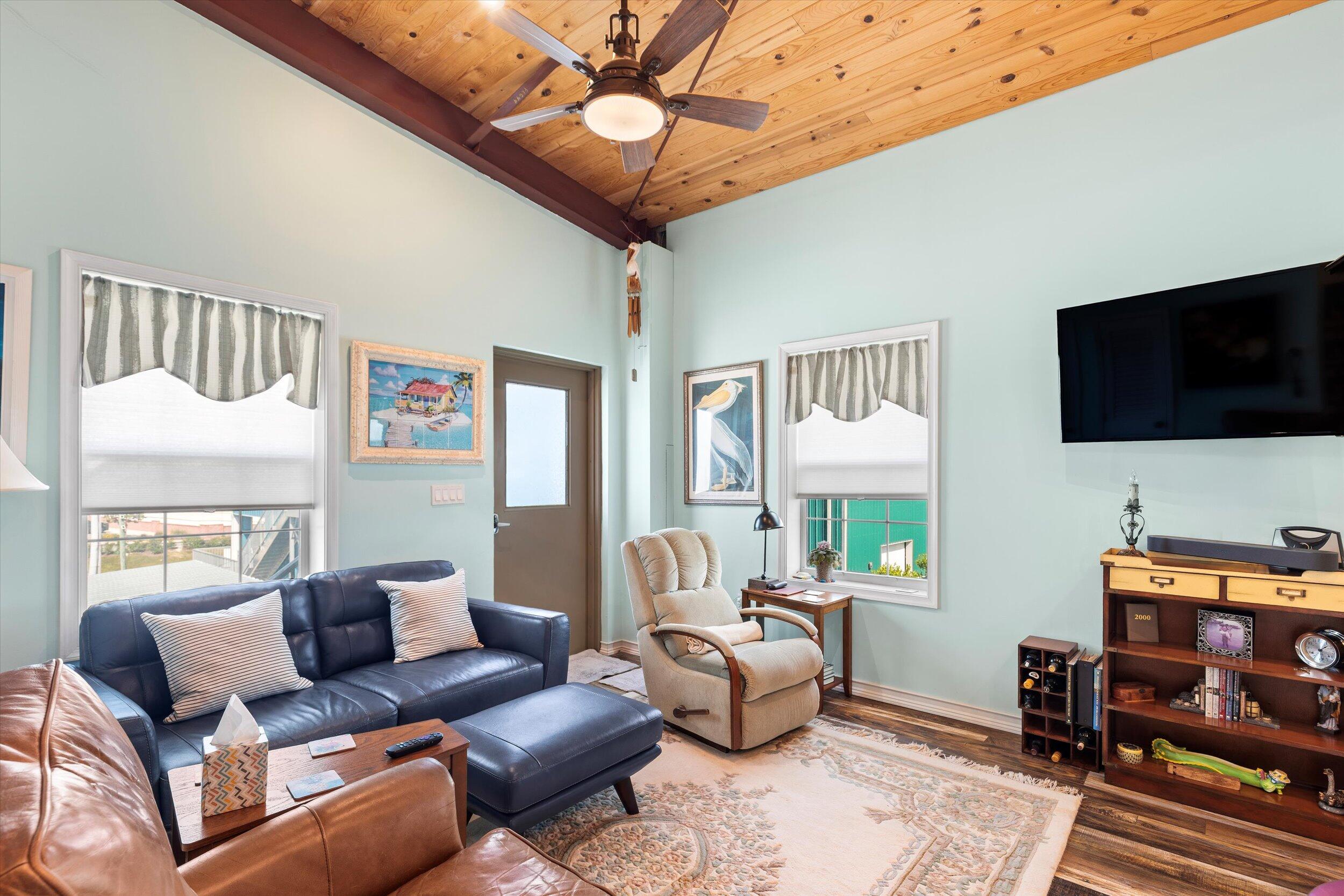 Stock Island, Florida 33040, United States, 2 Bedrooms Bedrooms, ,3 BathroomsBathrooms,Residential,Active,230668