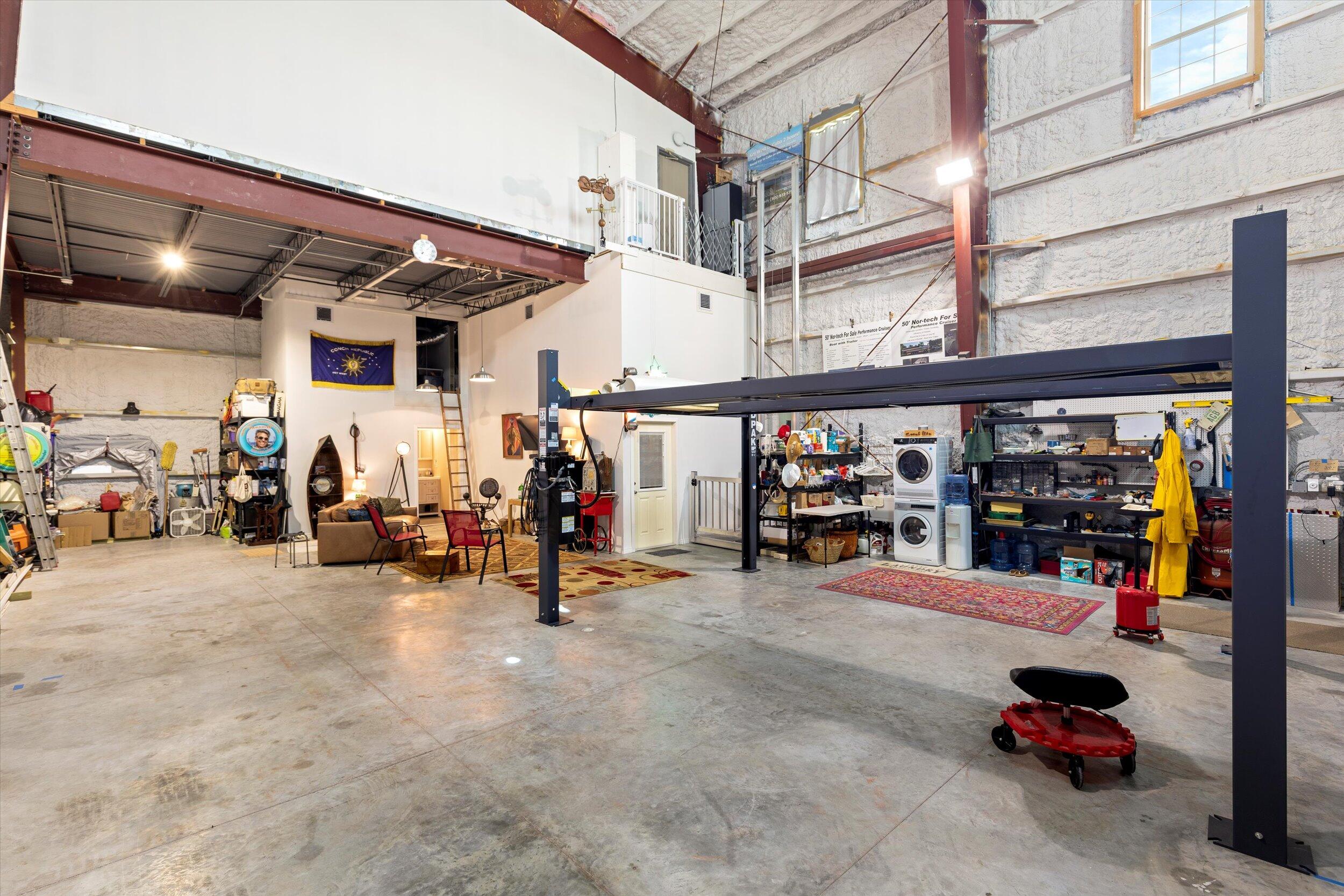 Stock Island, Florida 33040, United States, 2 Bedrooms Bedrooms, ,3 BathroomsBathrooms,Residential,Active,230668