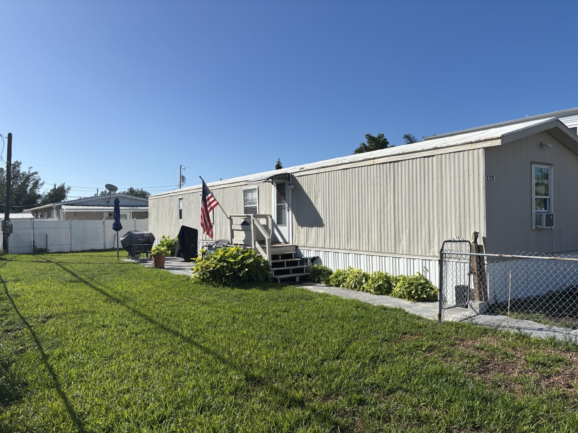 Stock Island, Florida 33040, United States, 3 Bedrooms Bedrooms, ,2 BathroomsBathrooms,Residential,Active,249705