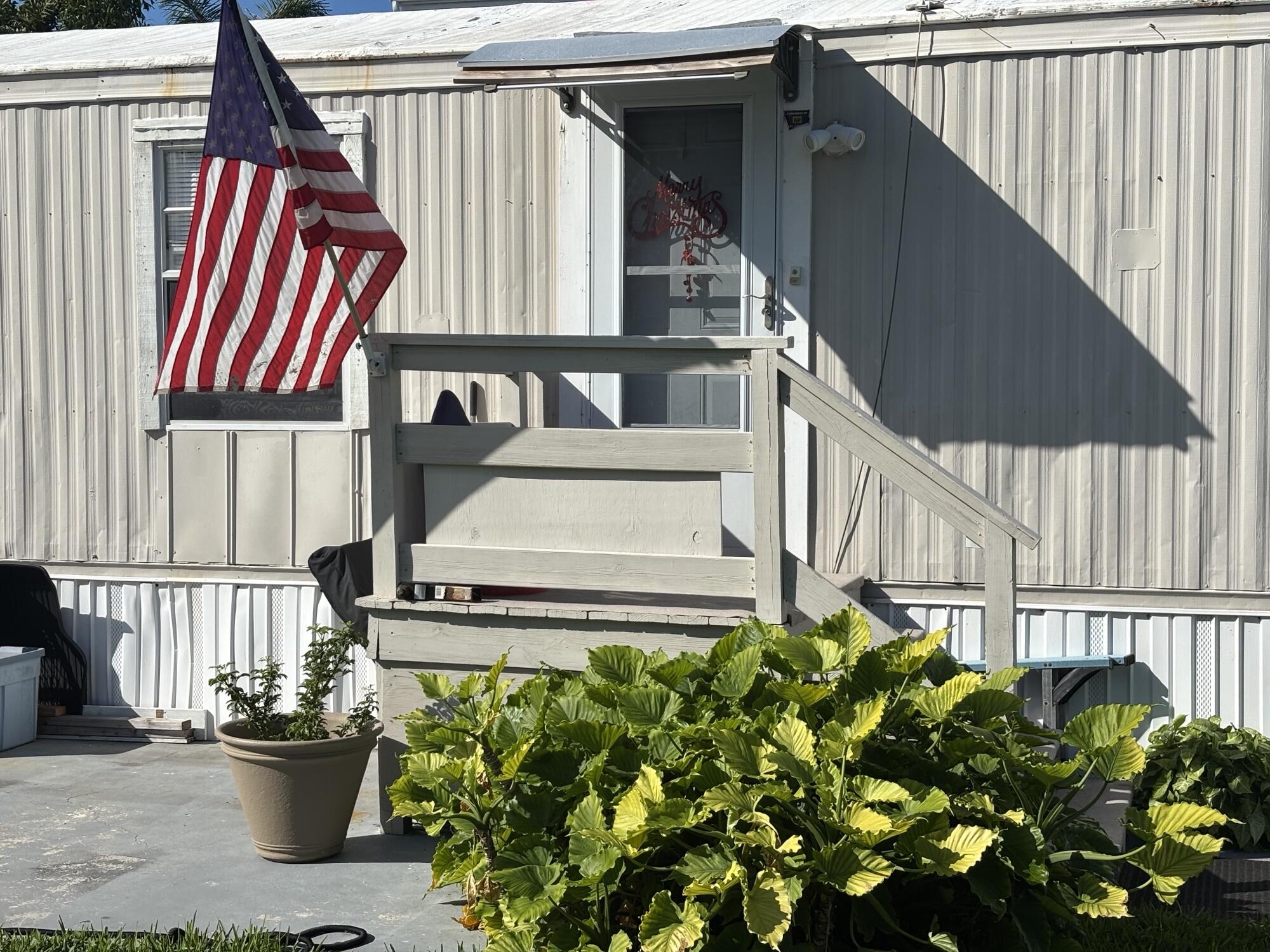 Stock Island, Florida 33040, United States, 3 Bedrooms Bedrooms, ,2 BathroomsBathrooms,Residential,Active,249705