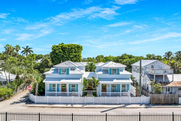 1010 OLIVIA ST, KEY WEST, FL 33040 - Image 01ae4c35cdf83932e2a7fb3a7b5ff3eb/379583055