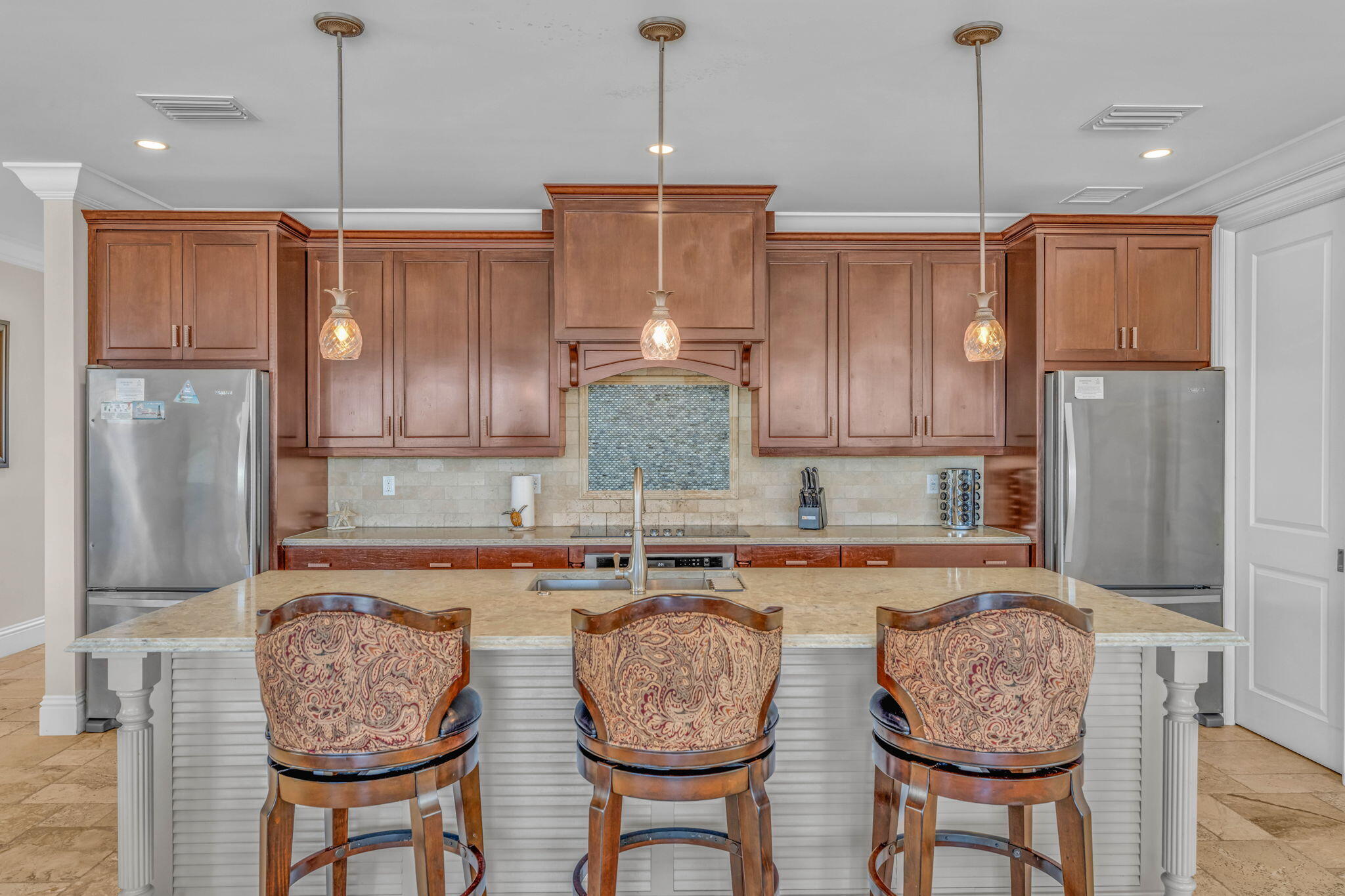 Marathon, Florida 33050, United States, 18 Bedrooms Bedrooms, ,20 BathroomsBathrooms,Residential,Active,135260