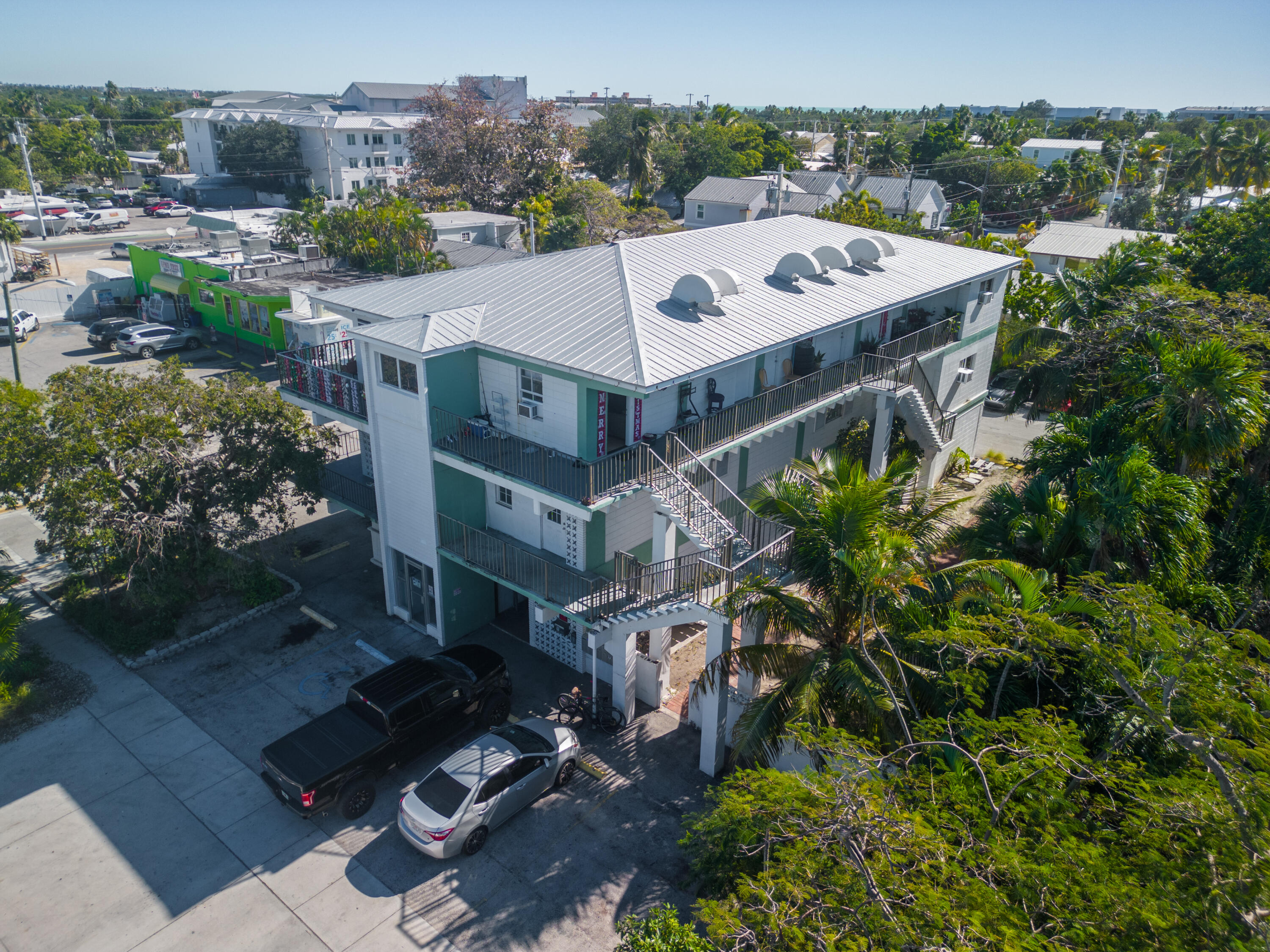 Key West, Florida 33040, United States, 10 Bedrooms Bedrooms, ,11 BathroomsBathrooms,Commercial,Active,67734