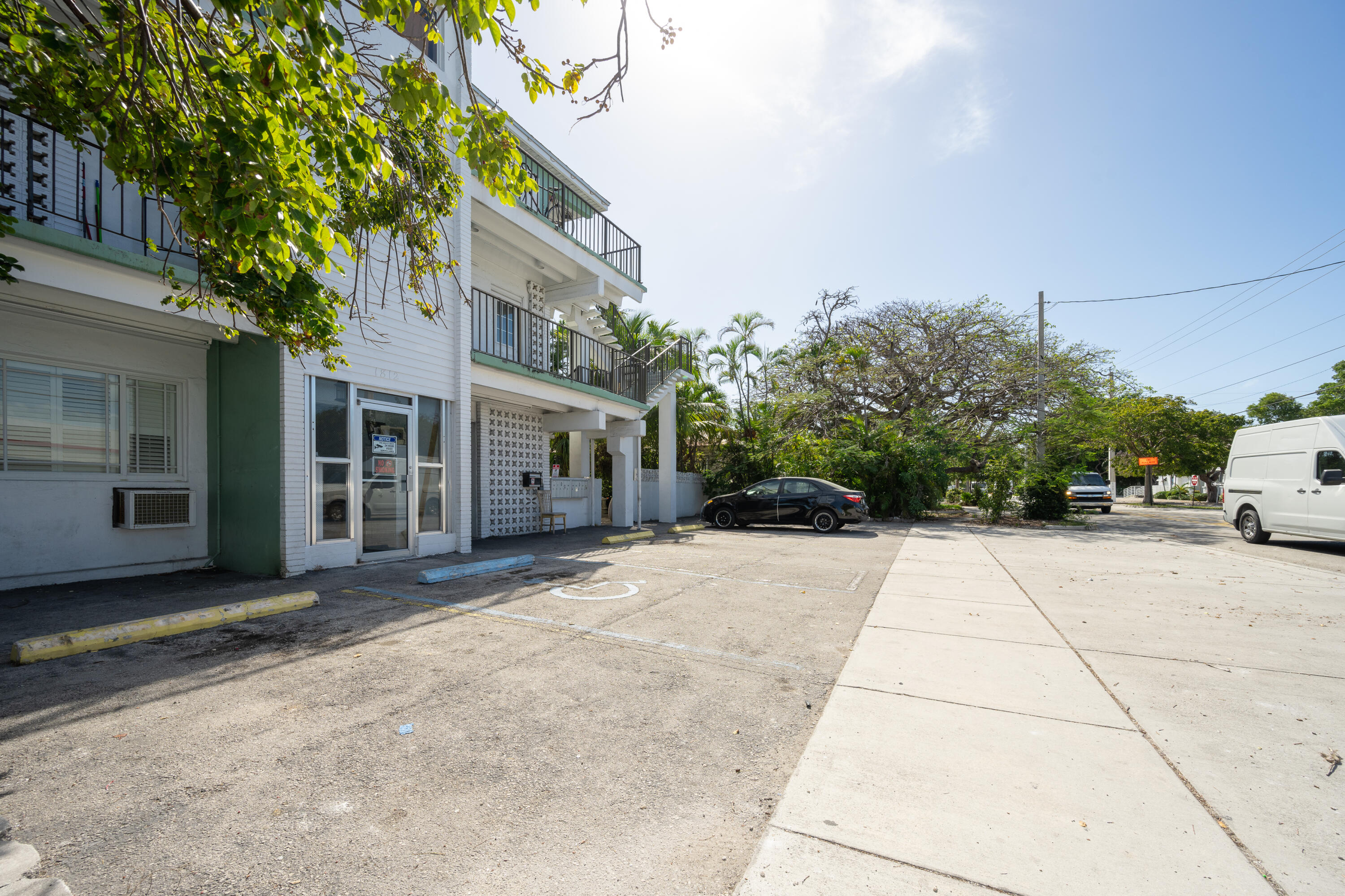Key West, Florida 33040, United States, 10 Bedrooms Bedrooms, ,11 BathroomsBathrooms,Commercial,Active,67734