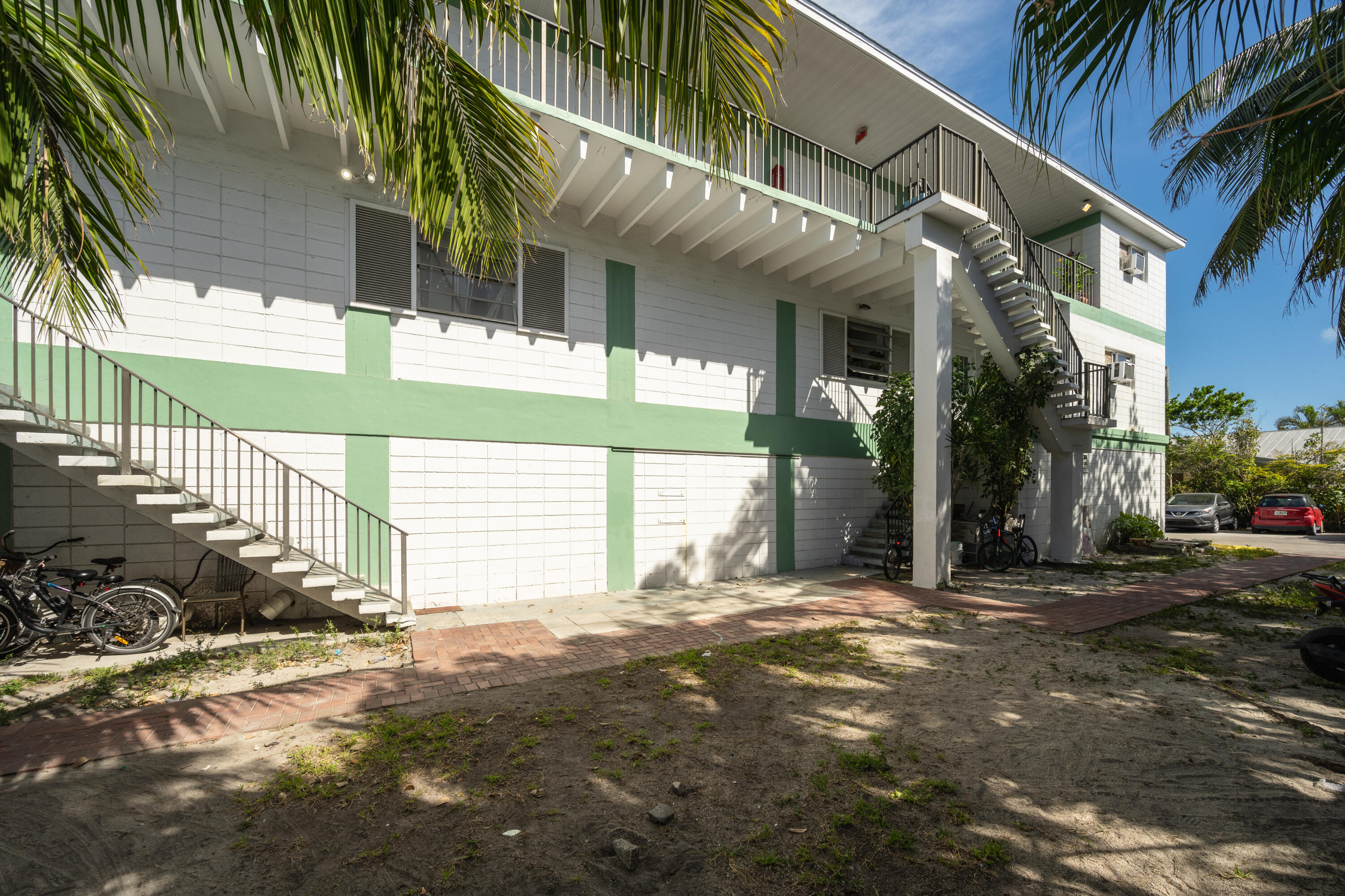 Key West, Florida 33040, United States, 10 Bedrooms Bedrooms, ,11 BathroomsBathrooms,Commercial,Active,67734