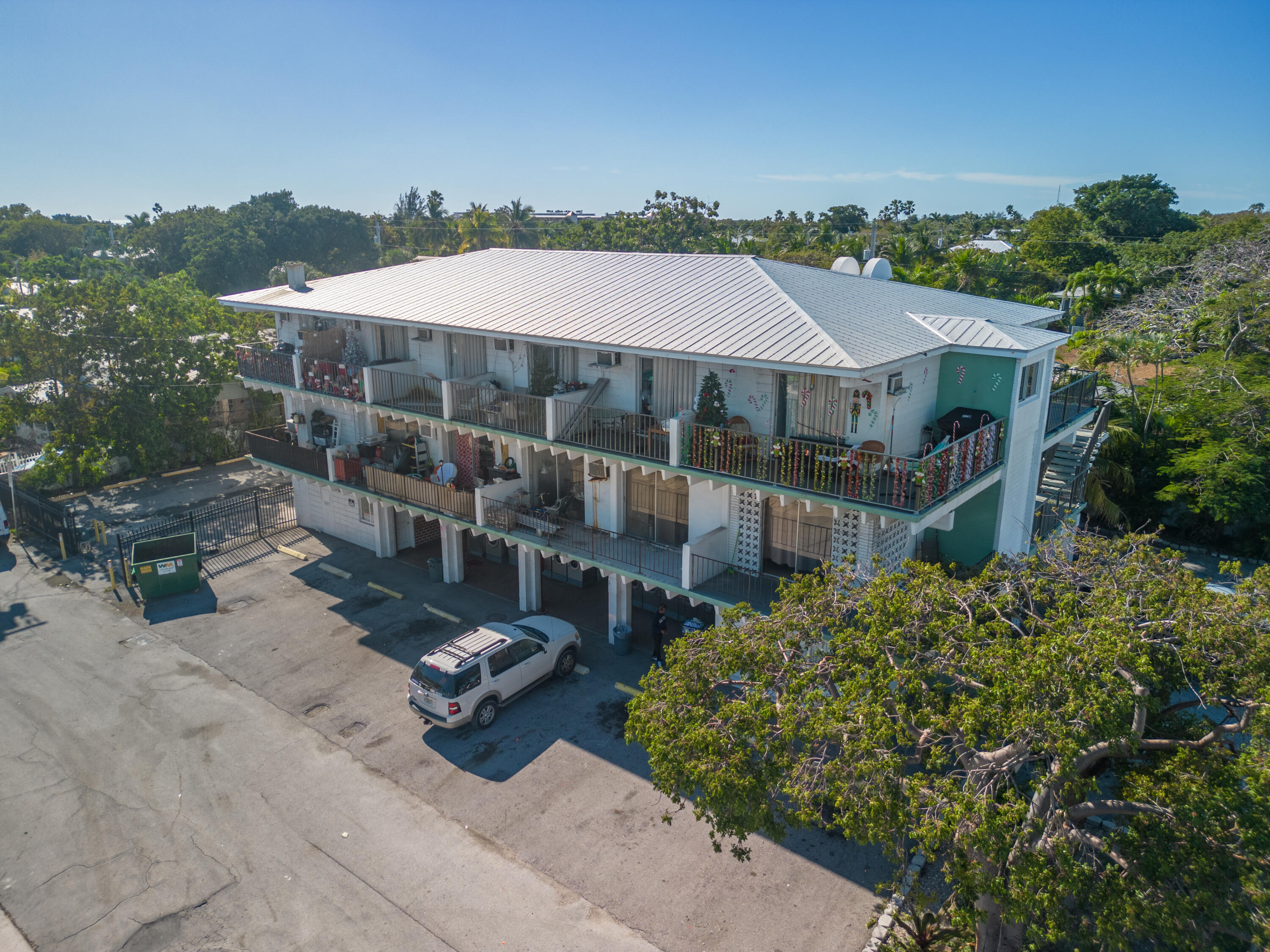 Key West, Florida 33040, United States, 10 Bedrooms Bedrooms, ,11 BathroomsBathrooms,Commercial,Active,67734
