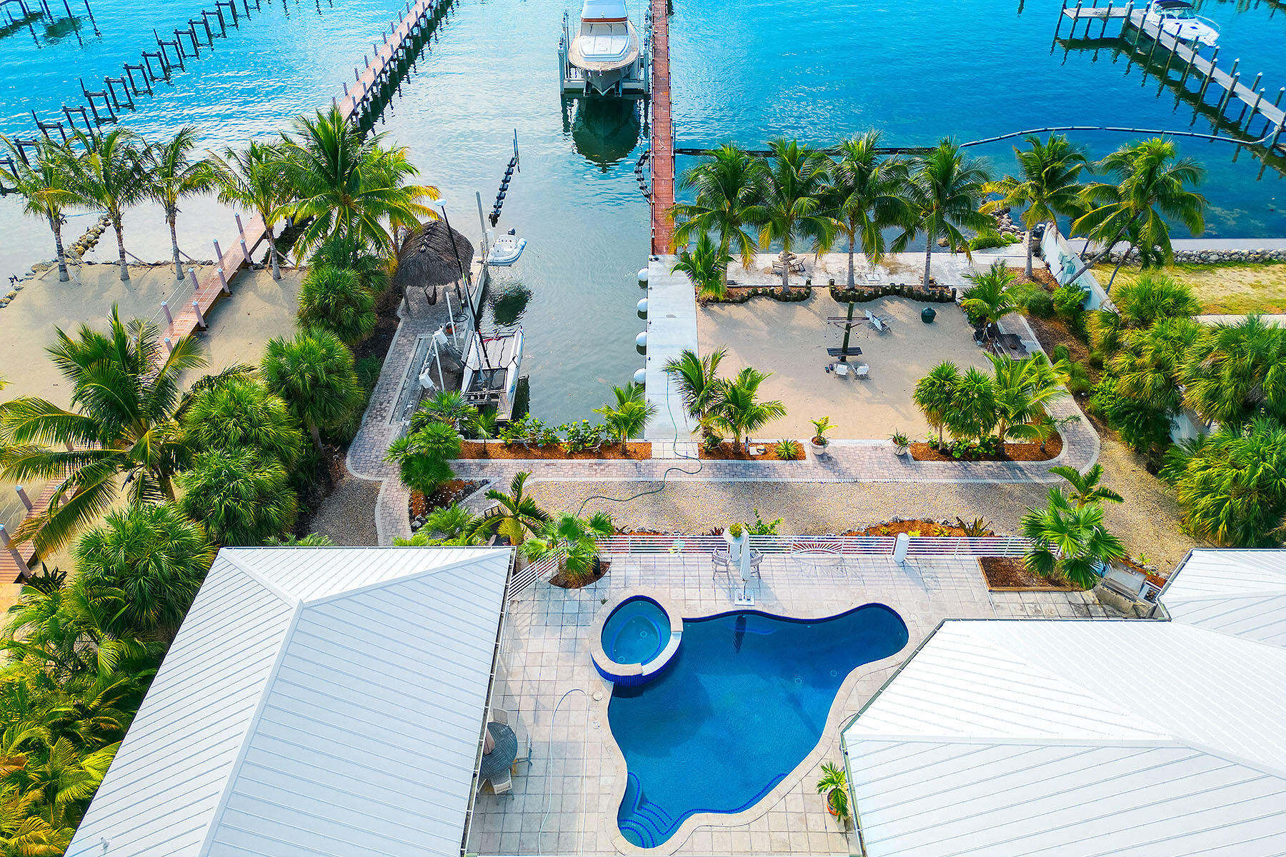 Summerland, Florida 33042, United States, 5 Bedrooms Bedrooms, ,5 BathroomsBathrooms,Residential,Active,42620