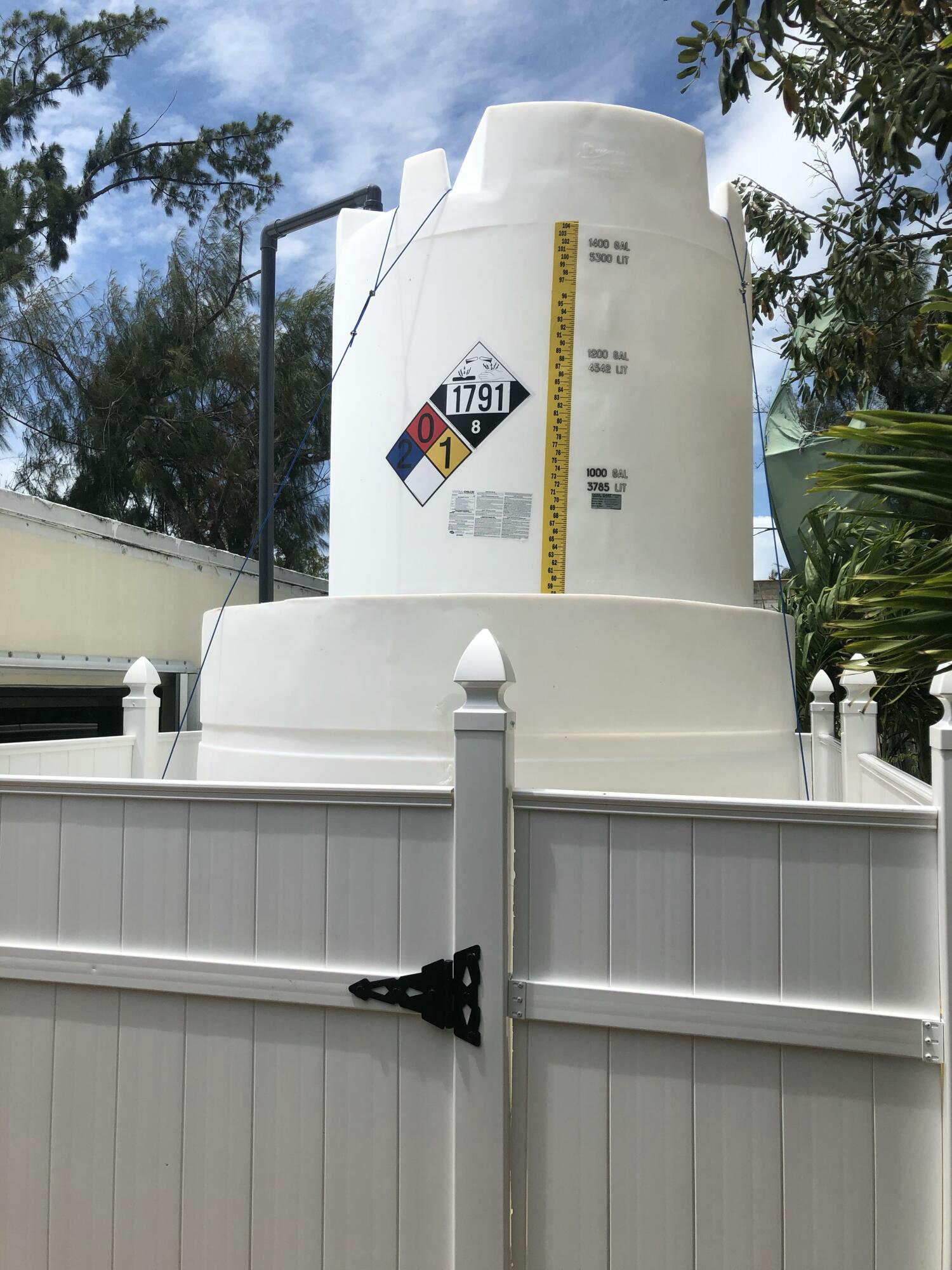 Marathon, Florida 33050, United States, ,1 BathroomBathrooms,Commercial,Active,40080