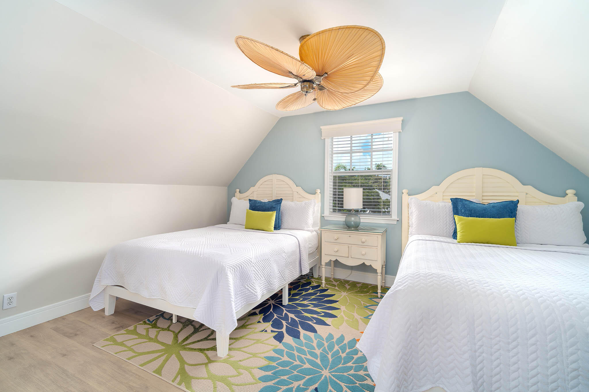 Key West, Florida 33040, United States, 4 Bedrooms Bedrooms, ,4 BathroomsBathrooms,Residential,Active,34947