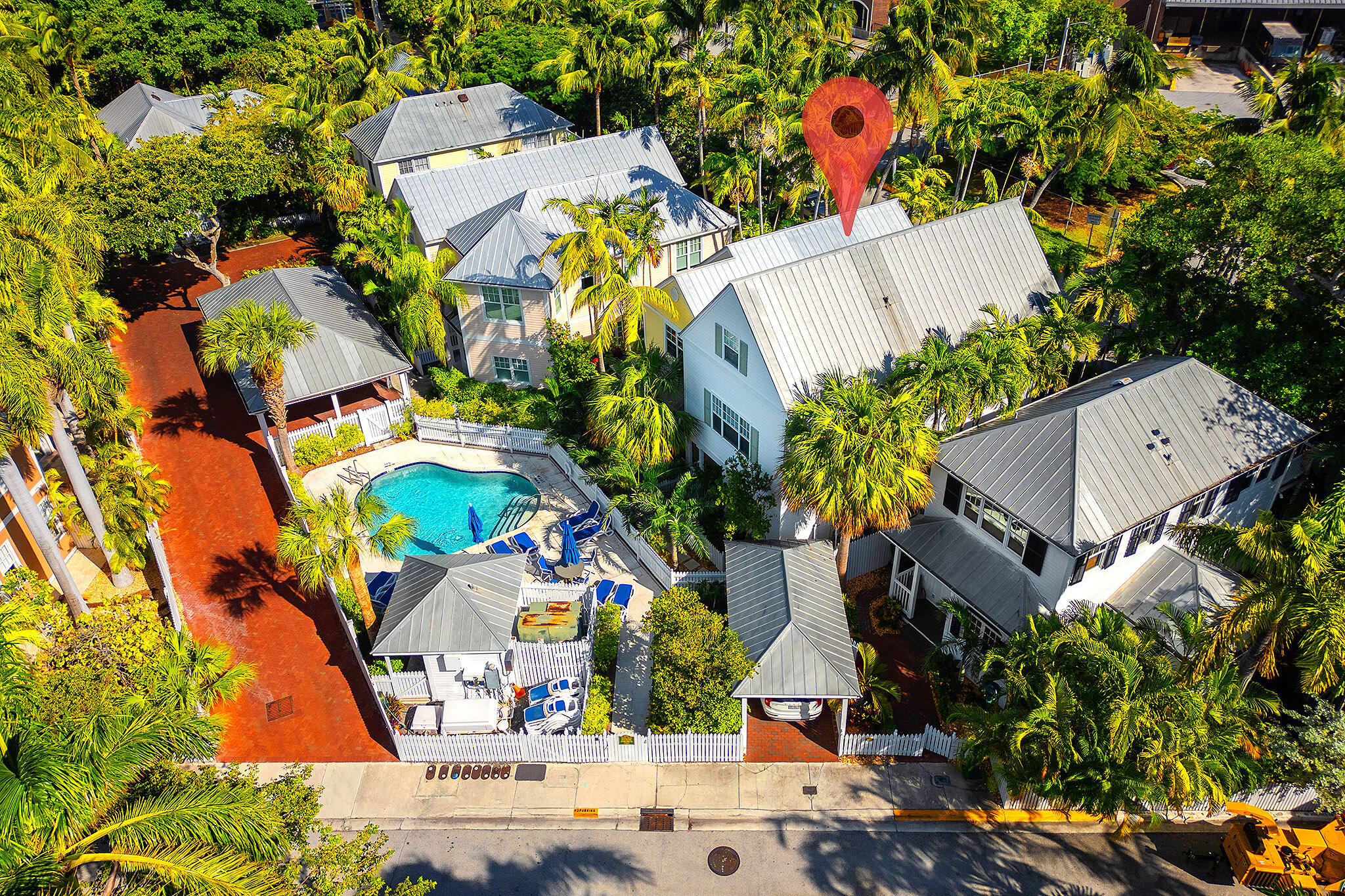 Key West, Florida 33040, United States, 4 Bedrooms Bedrooms, ,4 BathroomsBathrooms,Residential,Active,34947