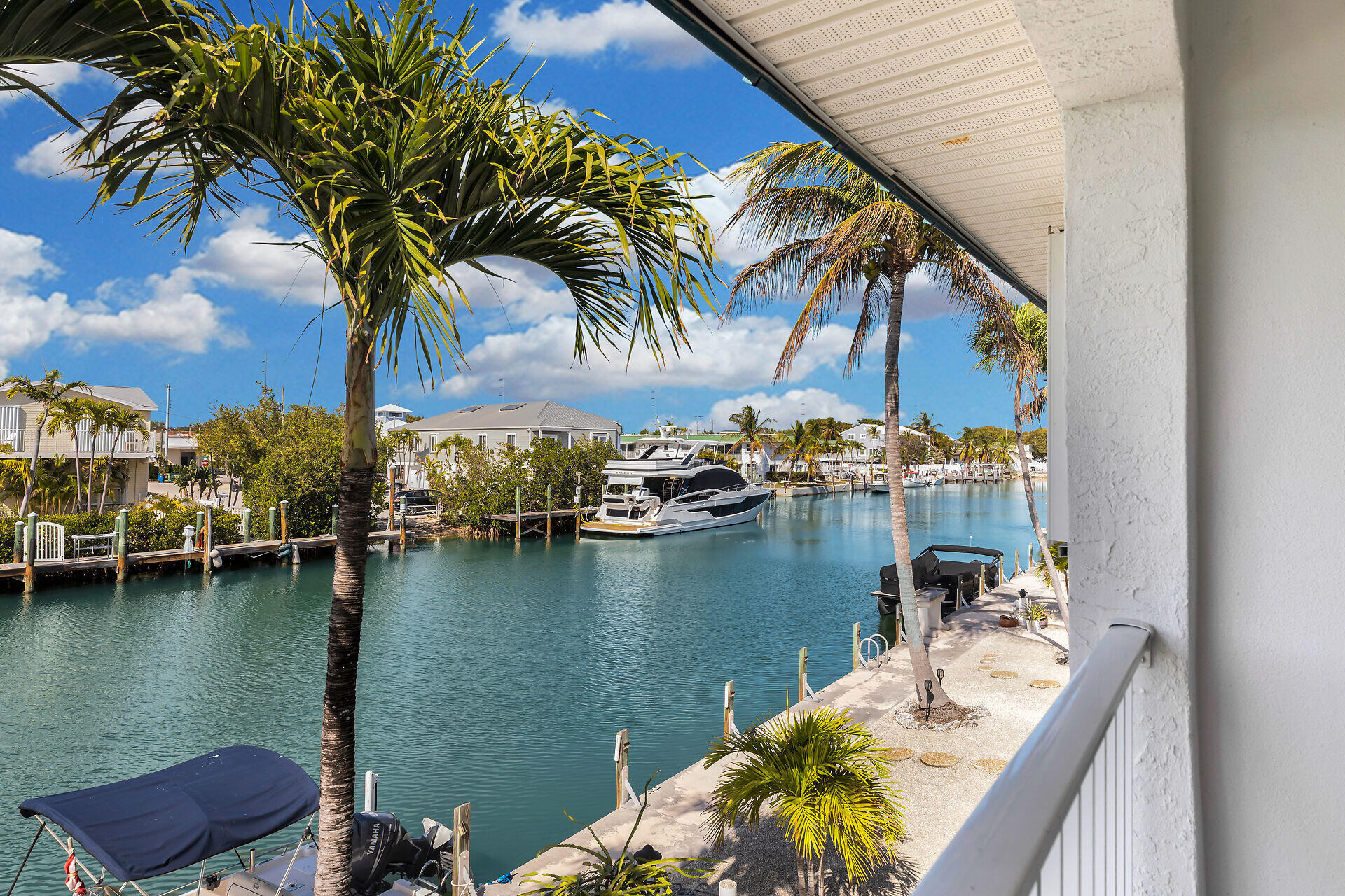 9 Sombrero Boulevard 205