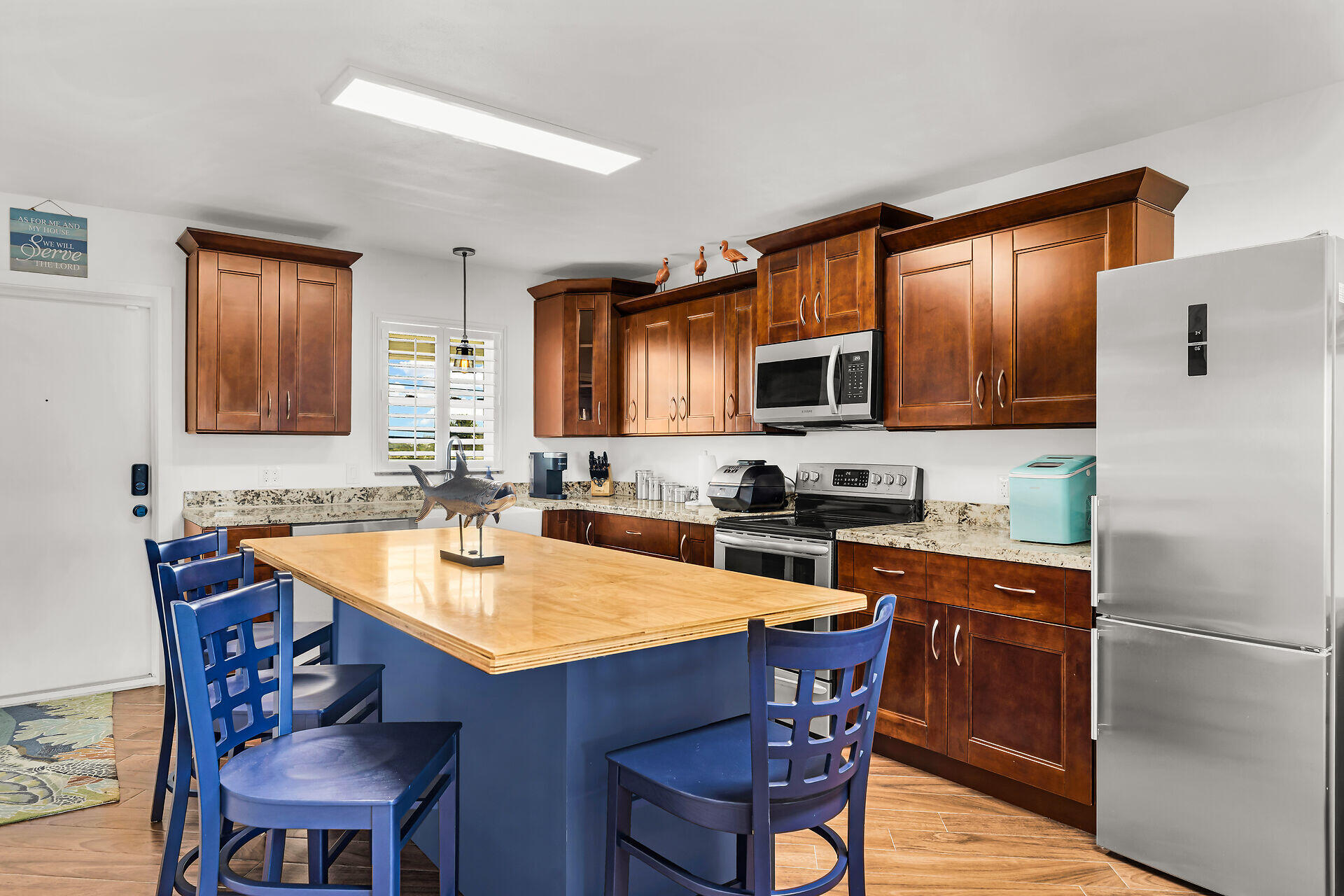 9 Sombrero Boulevard 205