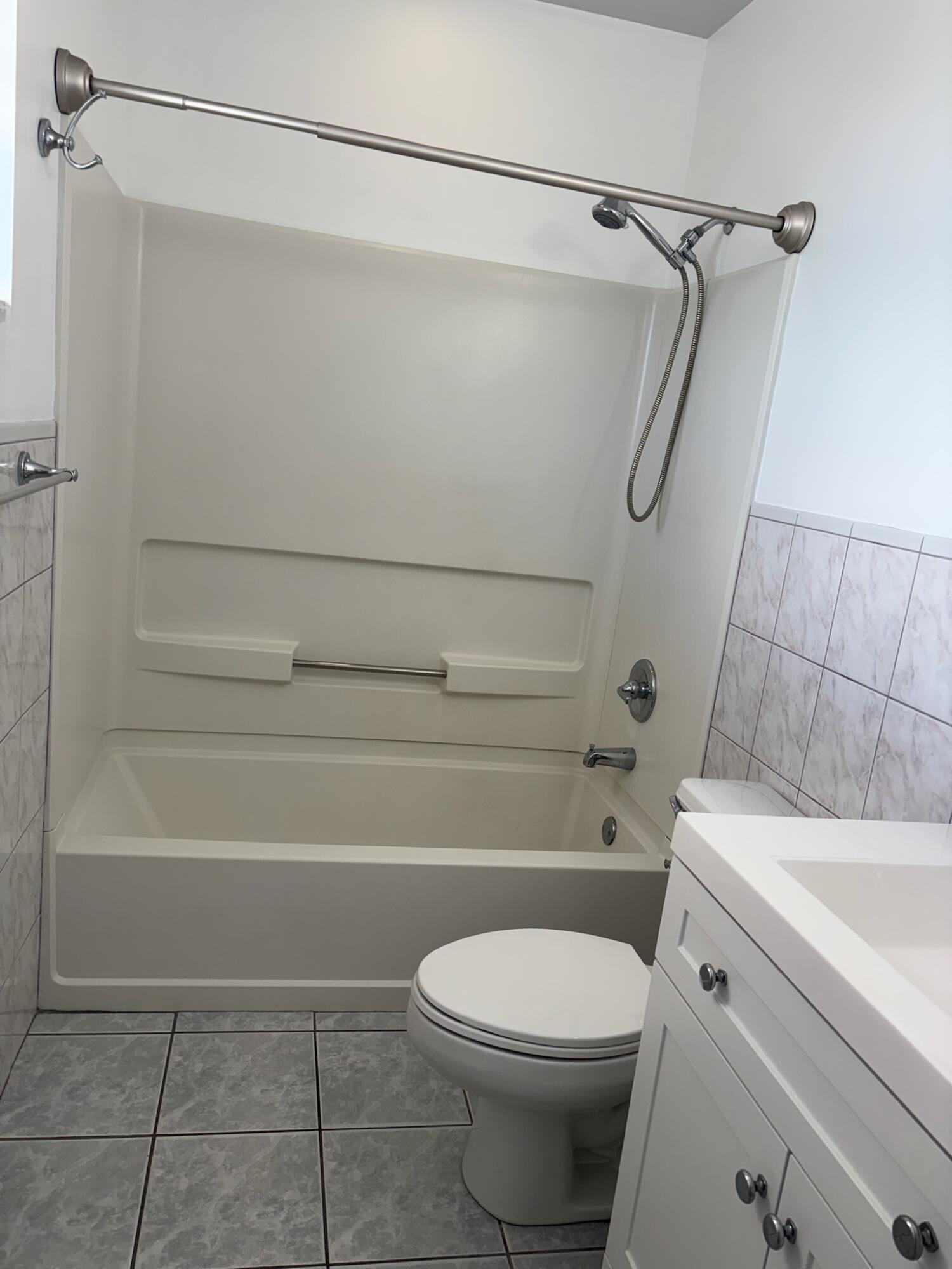 Big Coppitt, Florida 33040, United States, 9 Bedrooms Bedrooms, ,9 BathroomsBathrooms,Commercial,Contingent,88595