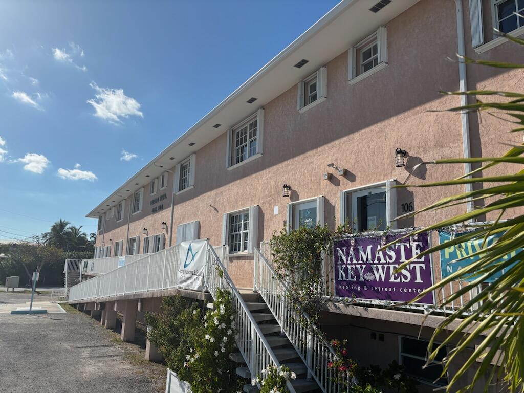 Big Coppitt, Florida 33040, United States, 9 Bedrooms Bedrooms, ,9 BathroomsBathrooms,Commercial,Contingent,88595