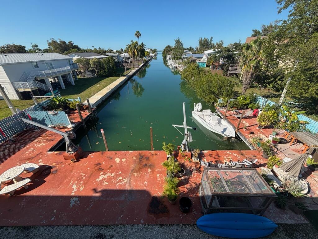 Big Coppitt, Florida 33040, United States, 9 Bedrooms Bedrooms, ,9 BathroomsBathrooms,Commercial,Contingent,88595