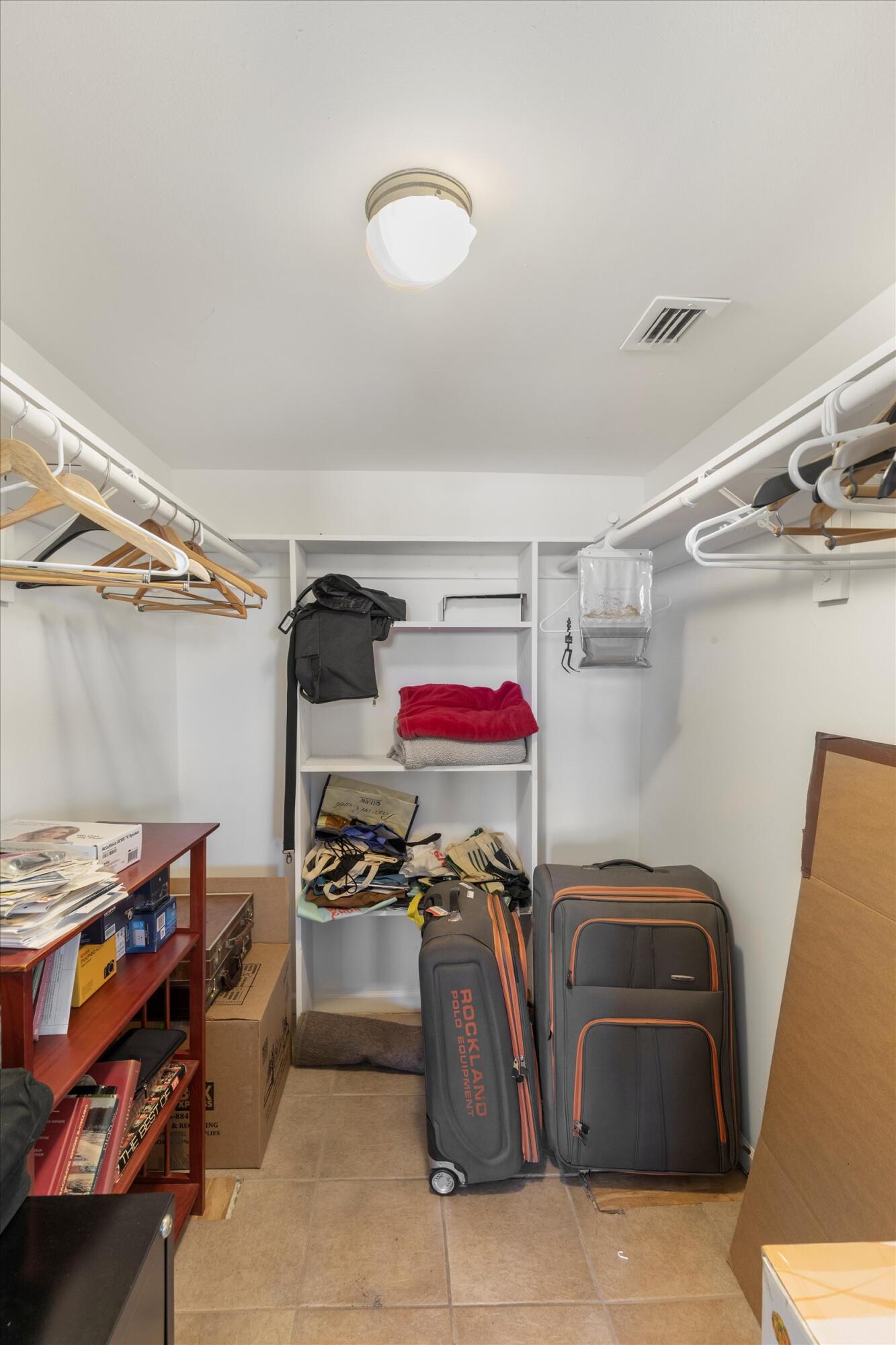 Key West, Florida 33040, United States, 2 Bedrooms Bedrooms, ,2 BathroomsBathrooms,Residential,Active,161197