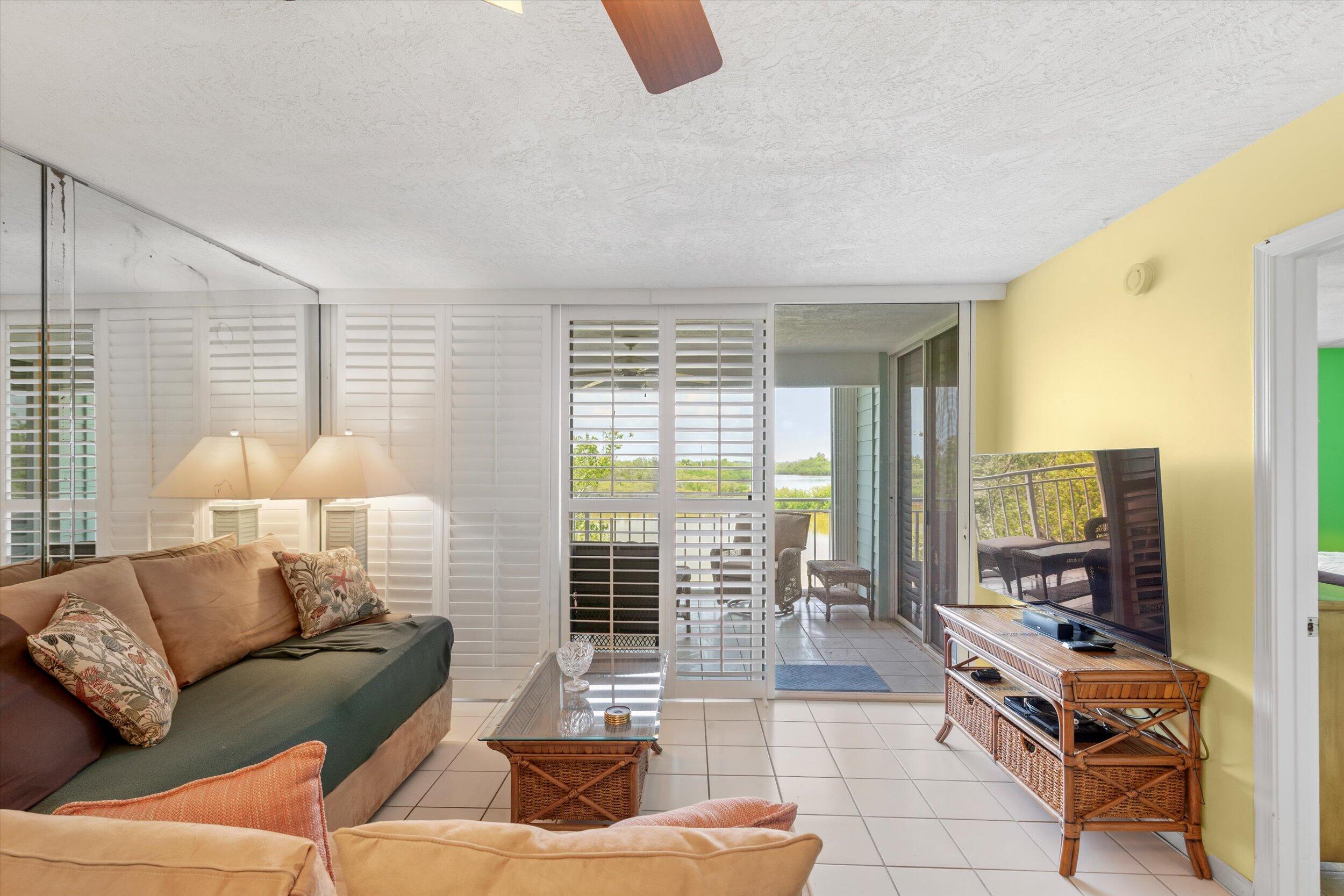 Key West, Florida 33040, United States, 2 Bedrooms Bedrooms, ,2 BathroomsBathrooms,Residential,Active,161197