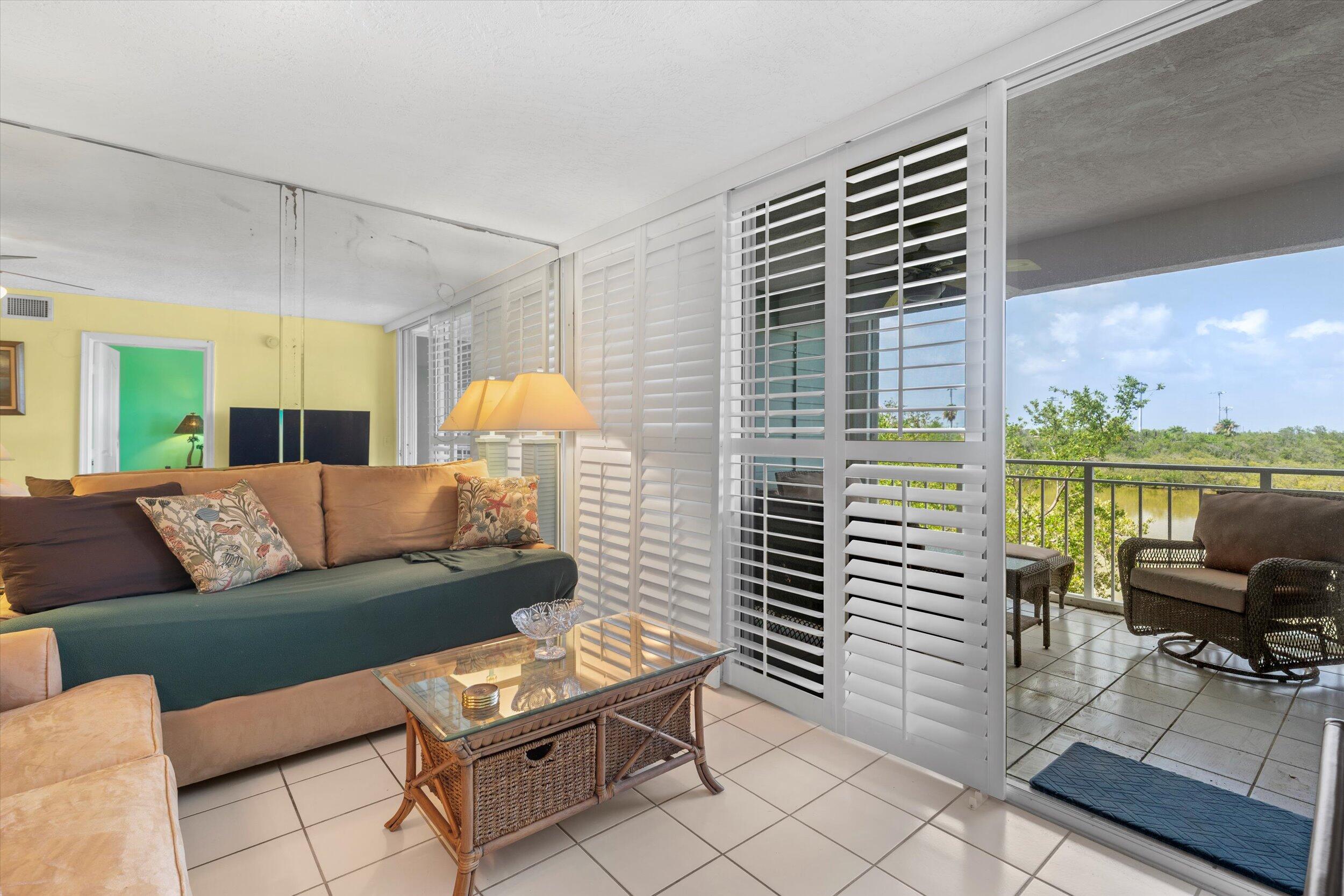 Key West, Florida 33040, United States, 2 Bedrooms Bedrooms, ,2 BathroomsBathrooms,Residential,Active,161197