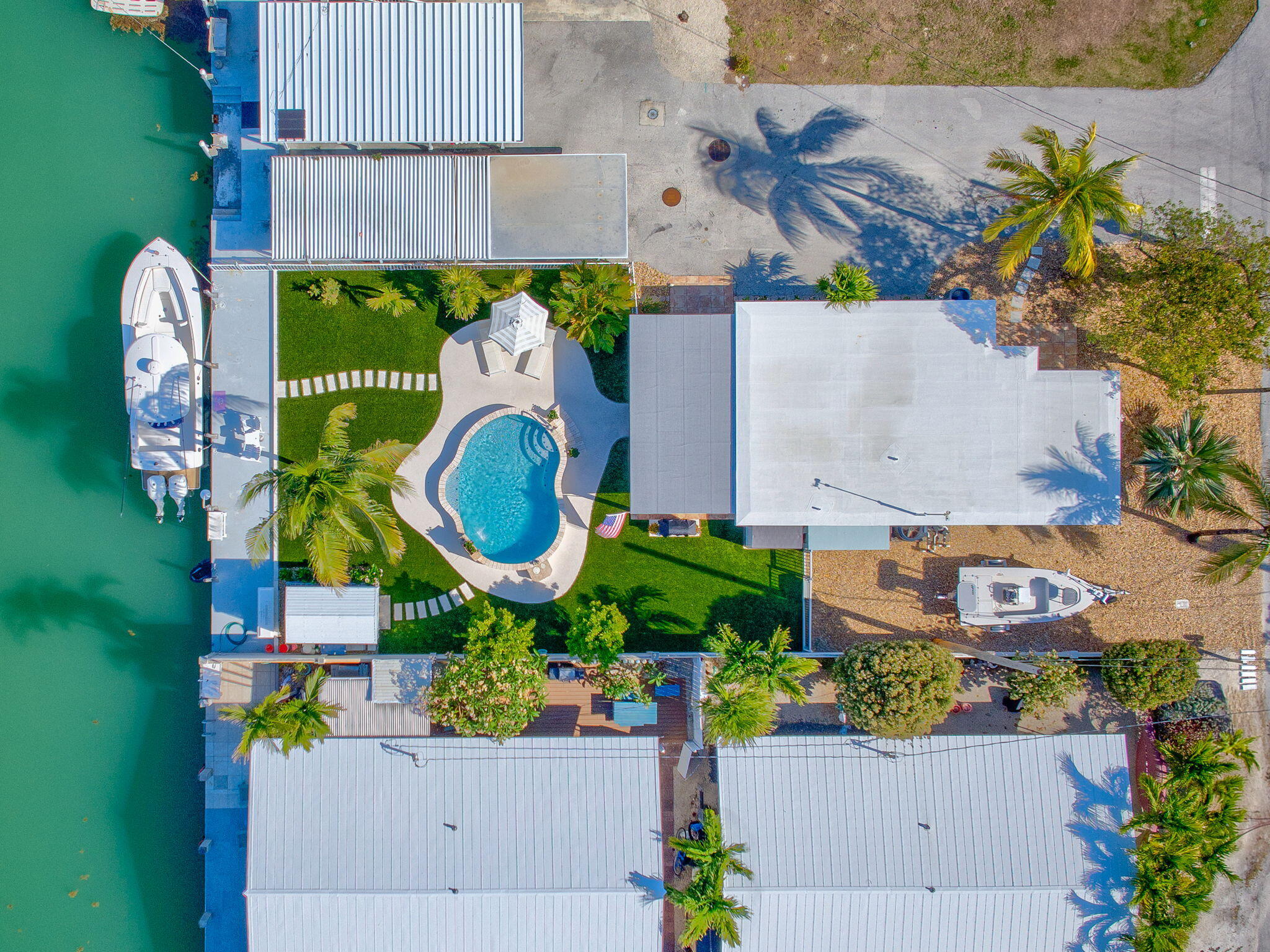 Marathon, Florida 33050, United States, 2 Bedrooms Bedrooms, ,2 BathroomsBathrooms,Residential,Active,136934