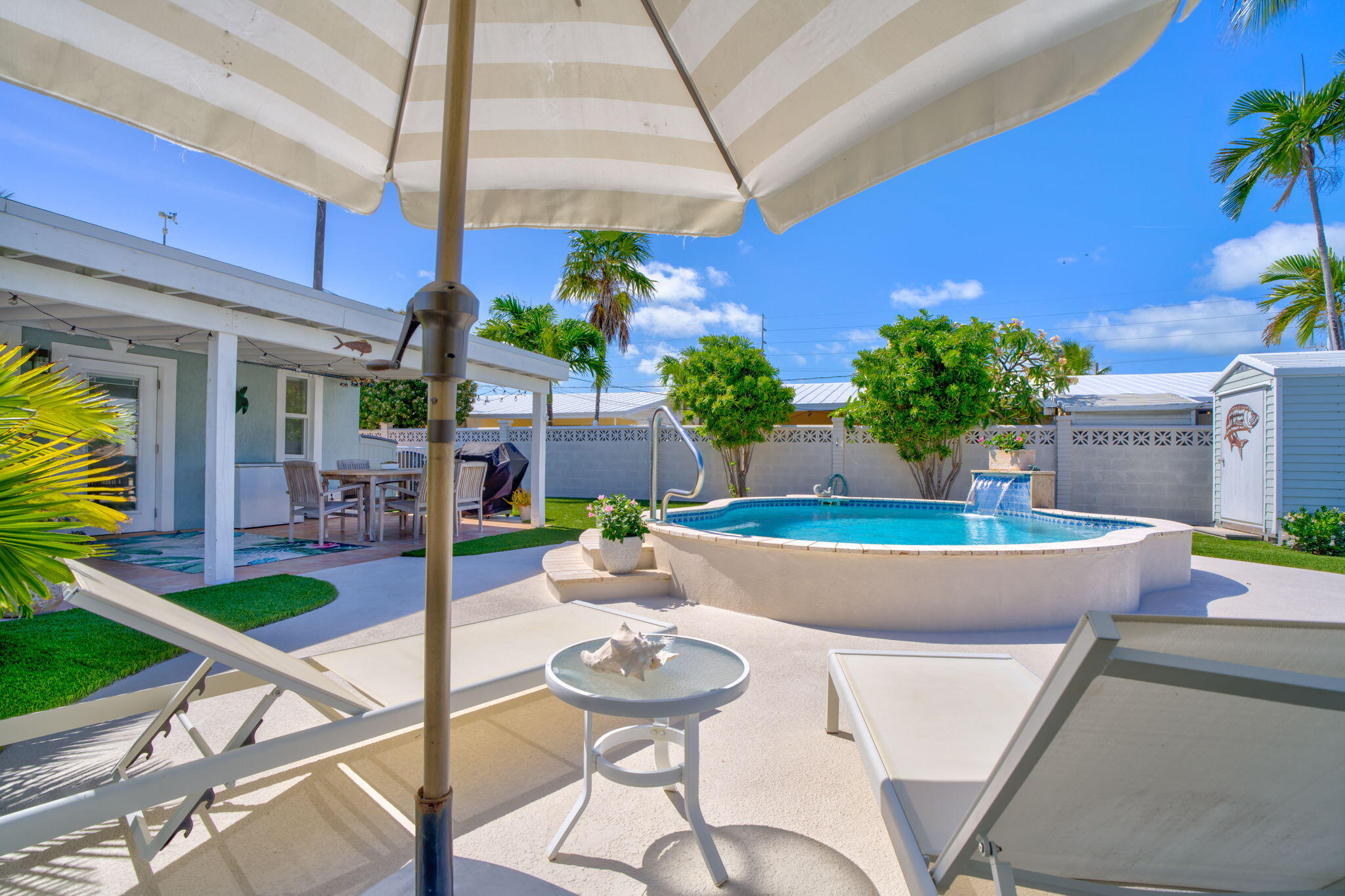 Marathon, Florida 33050, United States, 2 Bedrooms Bedrooms, ,2 BathroomsBathrooms,Residential,Active,136934