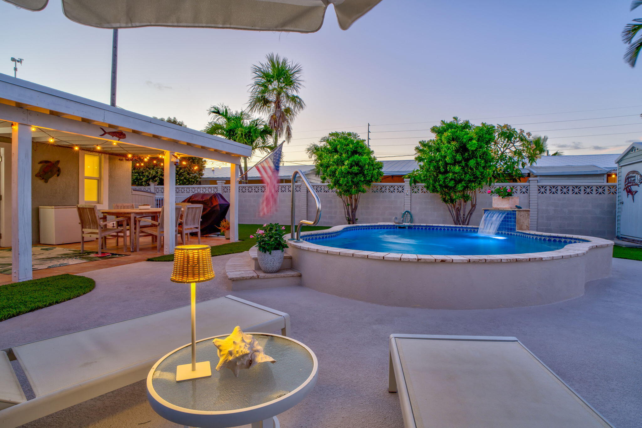 Marathon, Florida 33050, United States, 2 Bedrooms Bedrooms, ,2 BathroomsBathrooms,Residential,Active,136934