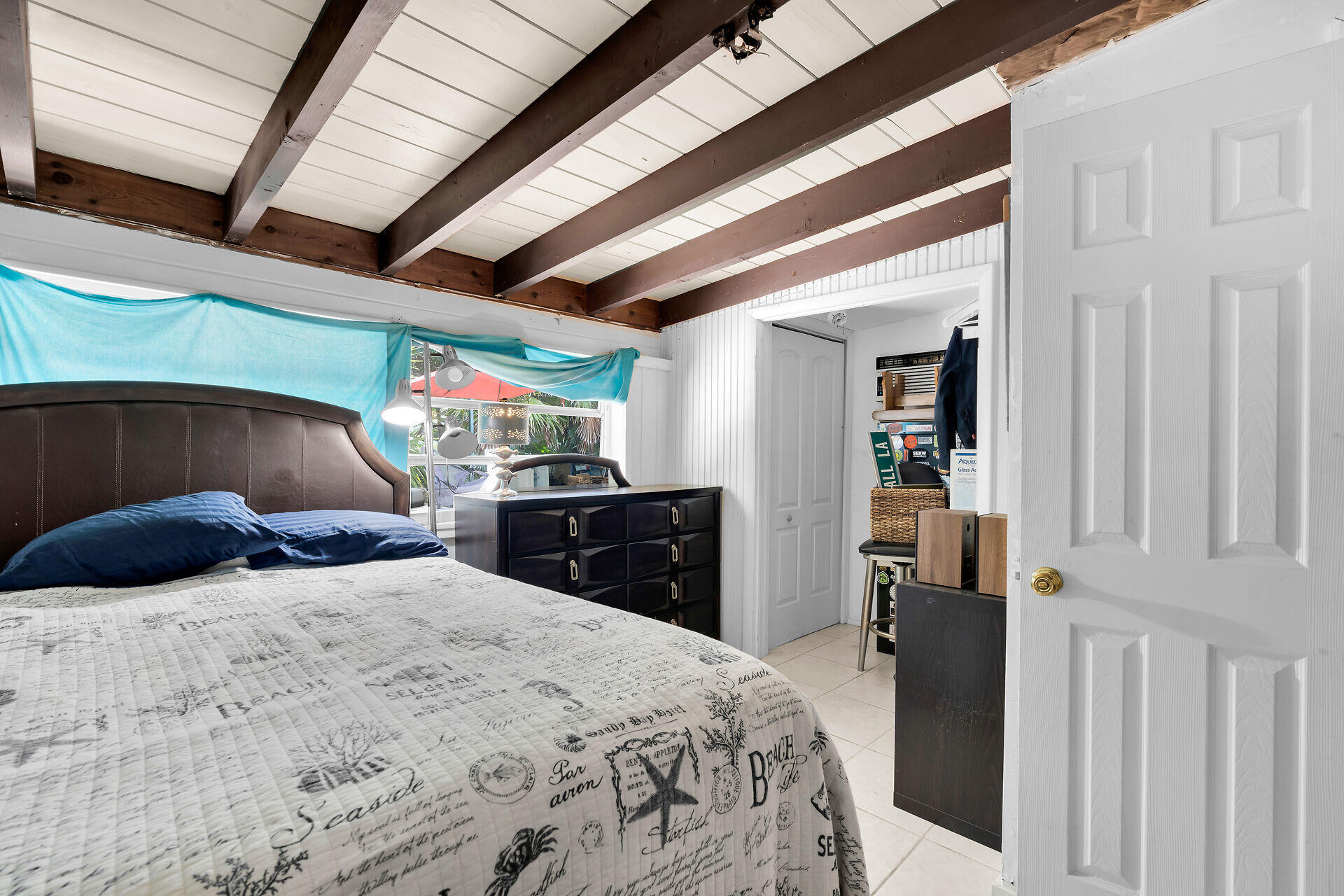 Marathon, Florida 33050, United States, 4 Bedrooms Bedrooms, ,3 BathroomsBathrooms,Residential,Active,216483