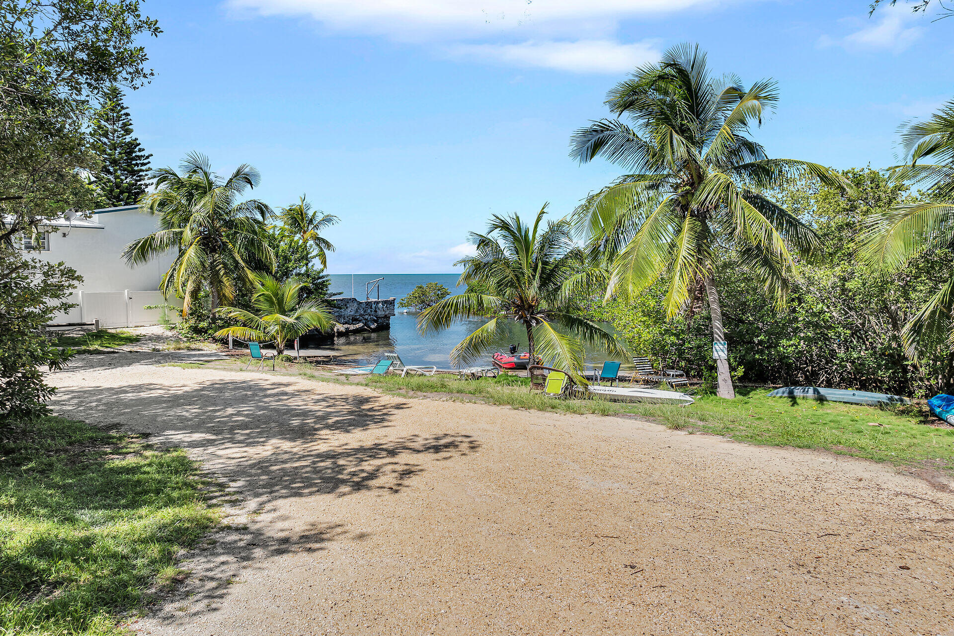 Marathon, Florida 33050, United States, 4 Bedrooms Bedrooms, ,3 BathroomsBathrooms,Residential,Active,216483