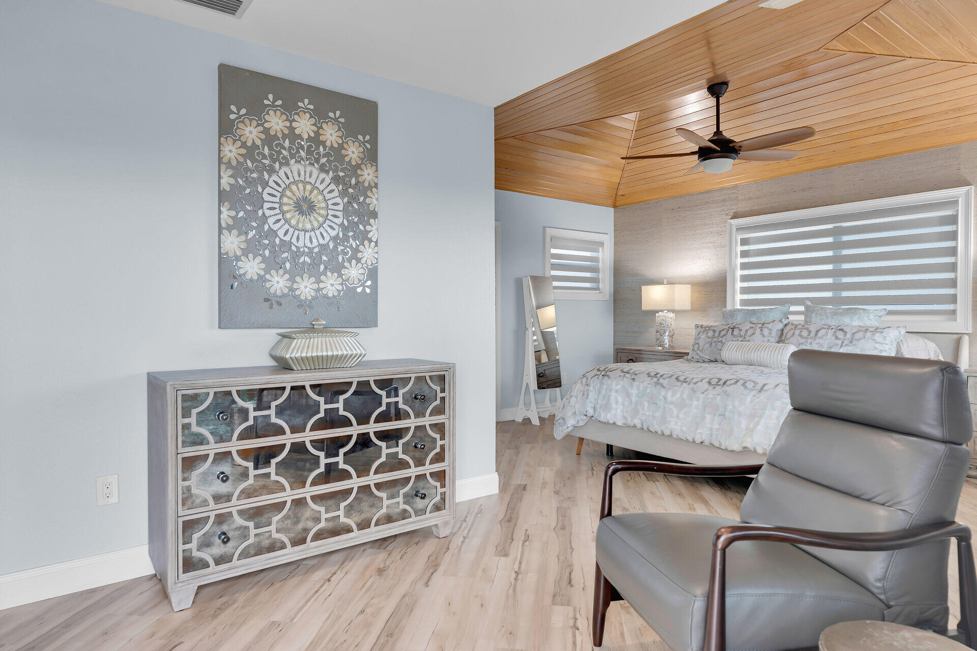 Marathon, Florida 33050, United States, 5 Bedrooms Bedrooms, ,3 BathroomsBathrooms,Residential,Active,237386