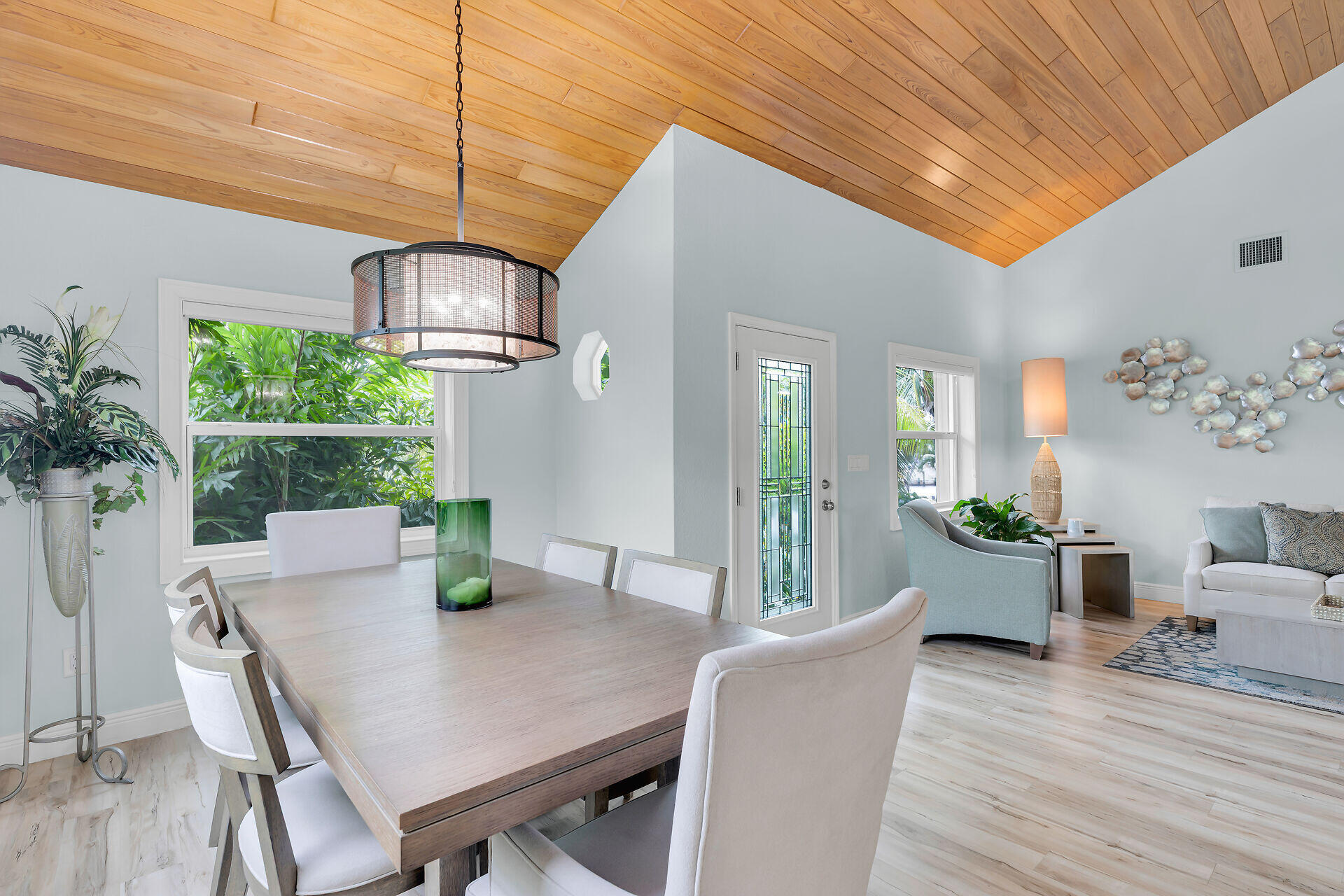 Marathon, Florida 33050, United States, 5 Bedrooms Bedrooms, ,3 BathroomsBathrooms,Residential,Active,237386