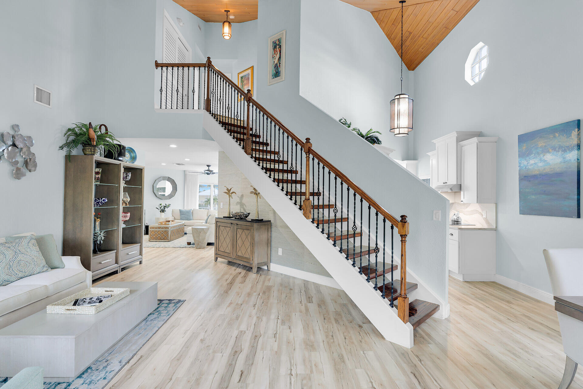 Marathon, Florida 33050, United States, 5 Bedrooms Bedrooms, ,3 BathroomsBathrooms,Residential,Active,237386