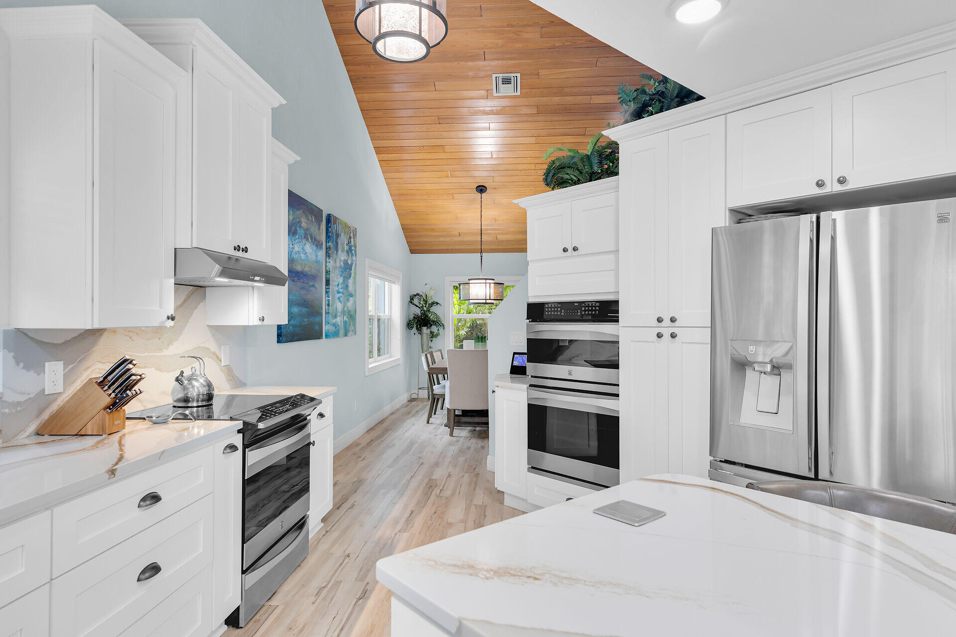 Marathon, Florida 33050, United States, 5 Bedrooms Bedrooms, ,3 BathroomsBathrooms,Residential,Active,237386