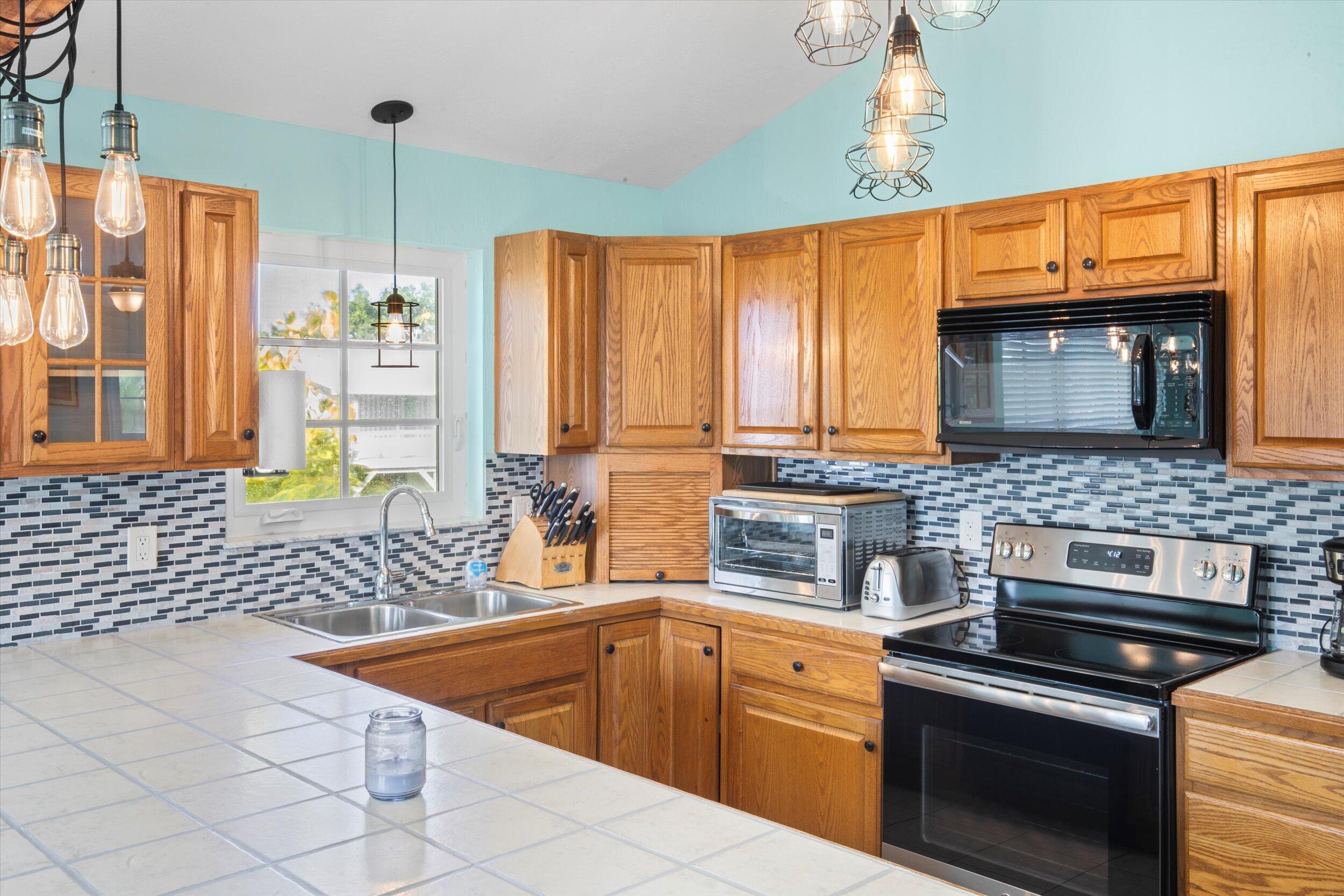 Cudjoe, Florida 33042, United States, 3 Bedrooms Bedrooms, ,2 BathroomsBathrooms,Residential,Active,26717