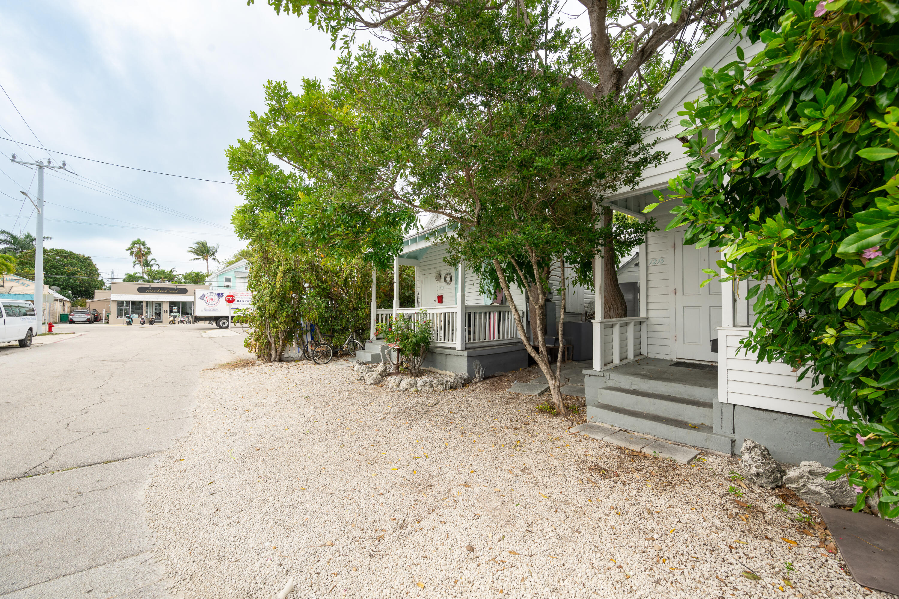 Key West, Florida 33040, United States, 4 Bedrooms Bedrooms, ,3 BathroomsBathrooms,Commercial,Active,78926