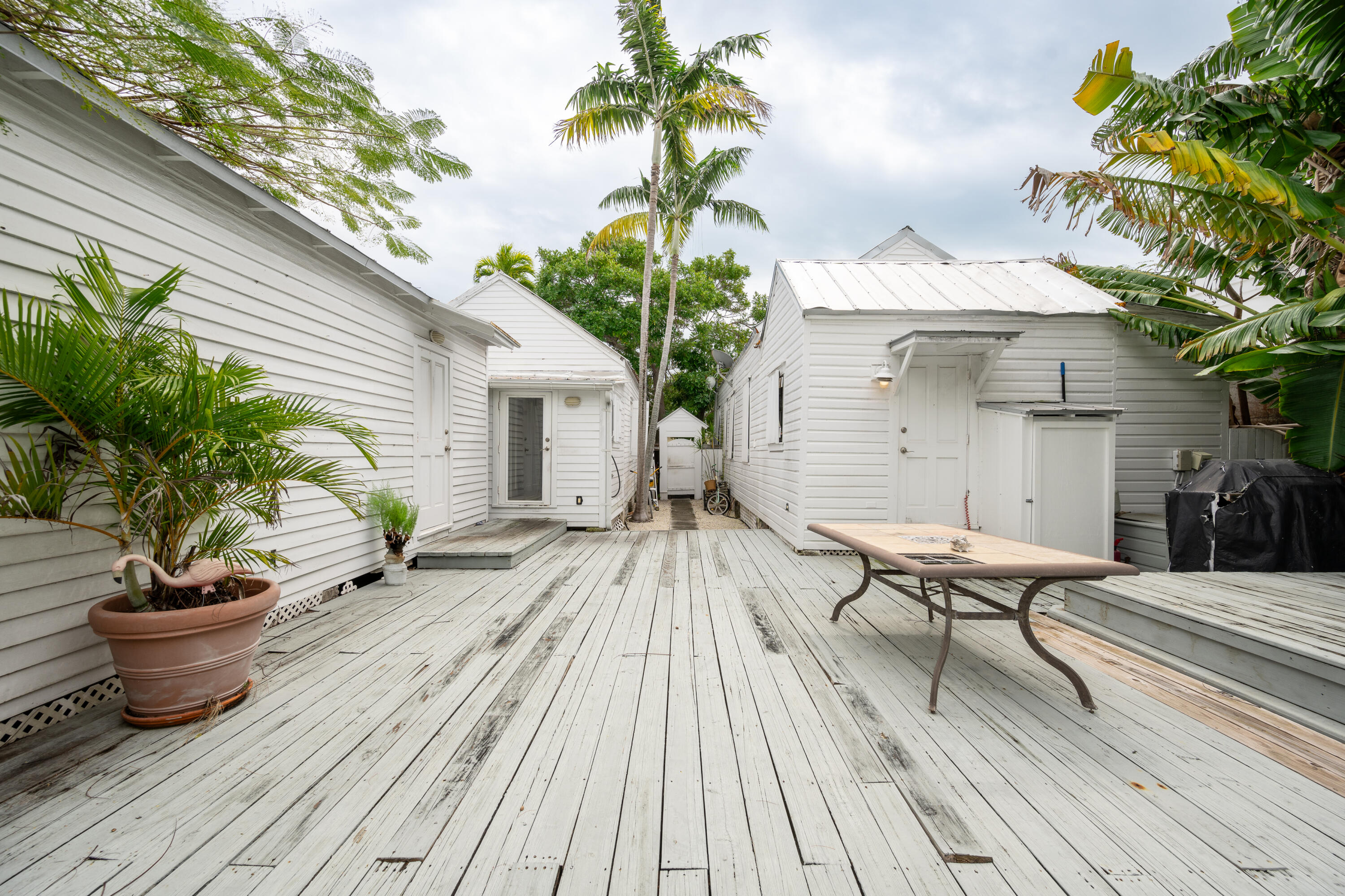 Key West, Florida 33040, United States, 4 Bedrooms Bedrooms, ,3 BathroomsBathrooms,Commercial,Active,78926