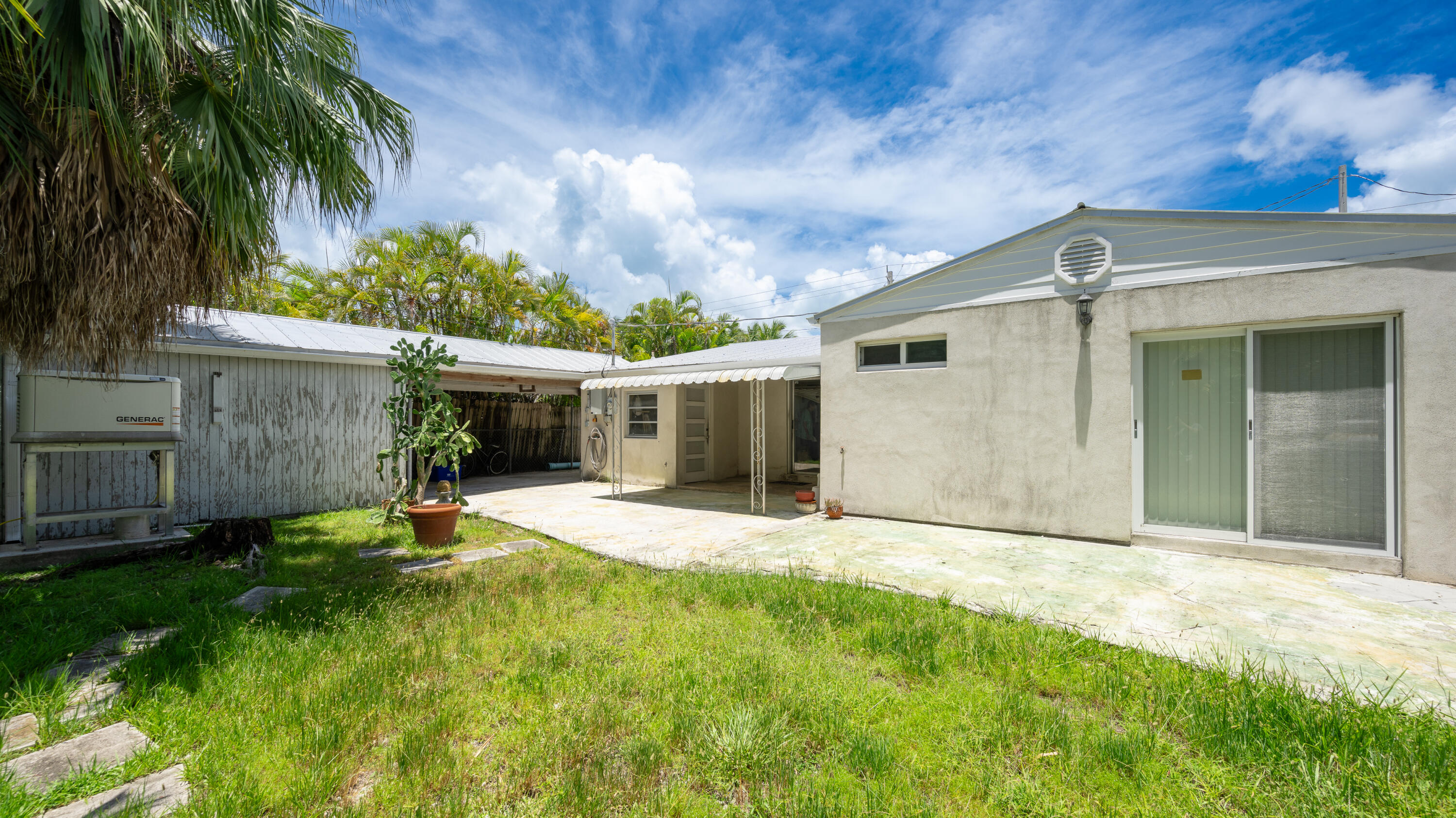 Key West, Florida 33040, United States, 3 Bedrooms Bedrooms, ,2 BathroomsBathrooms,Residential,Contingent,47379